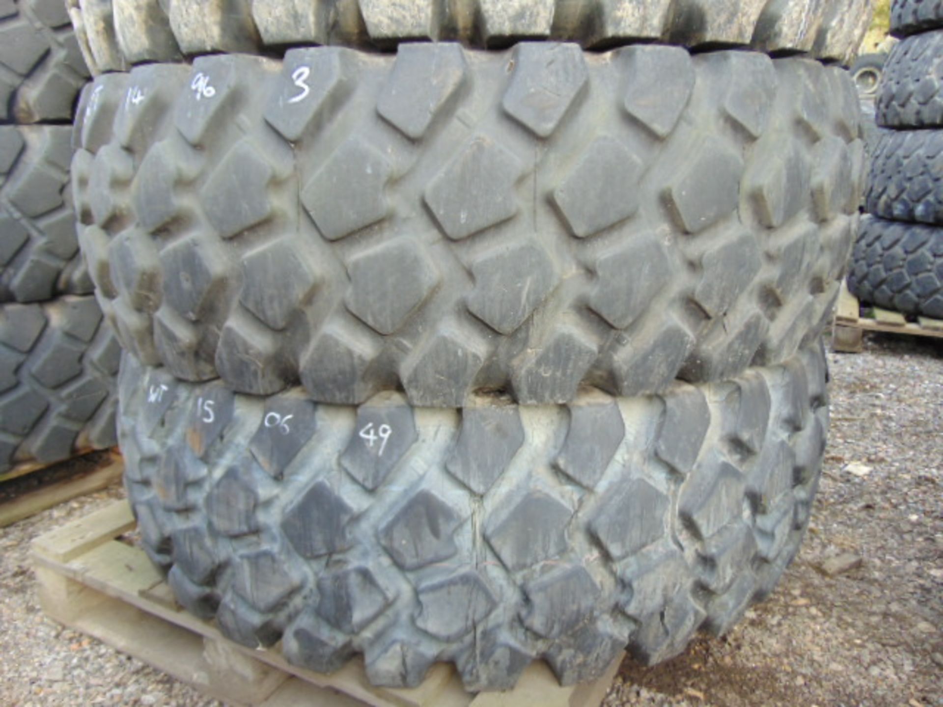 4 x Michelin 16.00 R20 XZL Tyres - Image 3 of 6