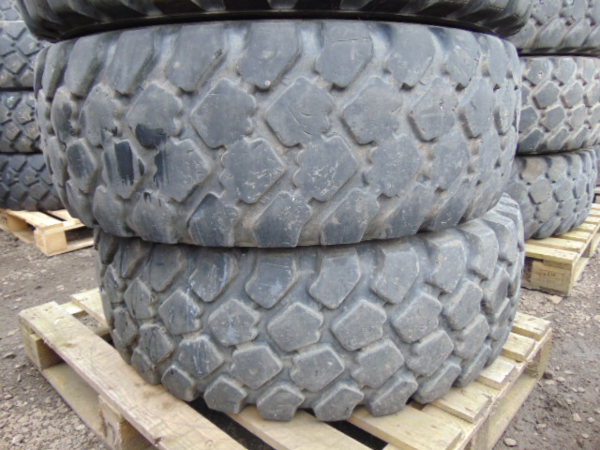 4 x Michelin XZL 395/85 R20 Tyres - Image 3 of 6