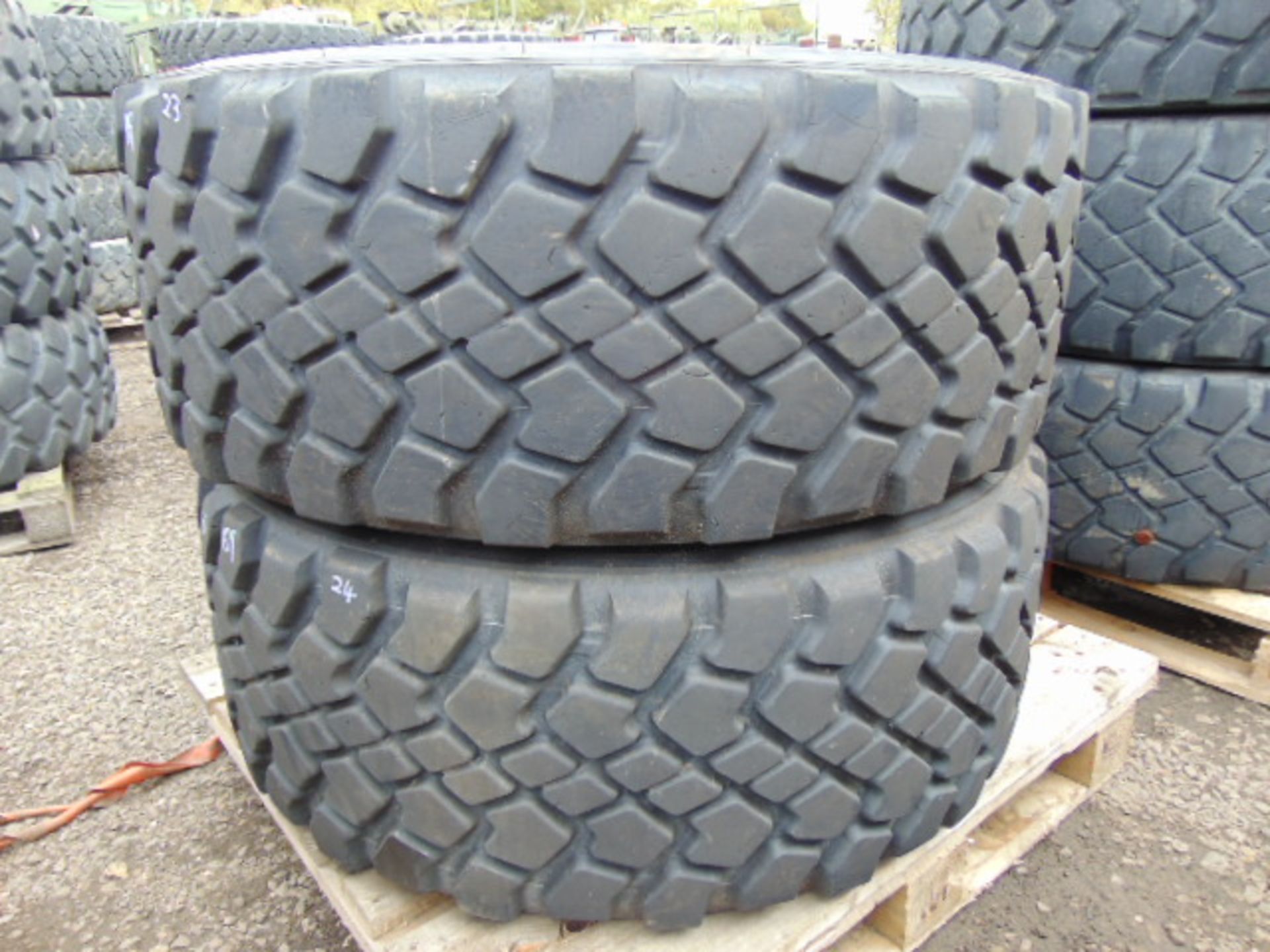 2 x Michelin XZL 445/65 R22.5 Tyres - Image 2 of 5