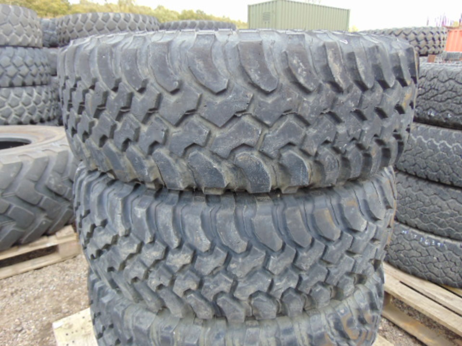 4 x BF Goodrich Mud-Terrain LT285/75 R16 Tyres - Image 2 of 7