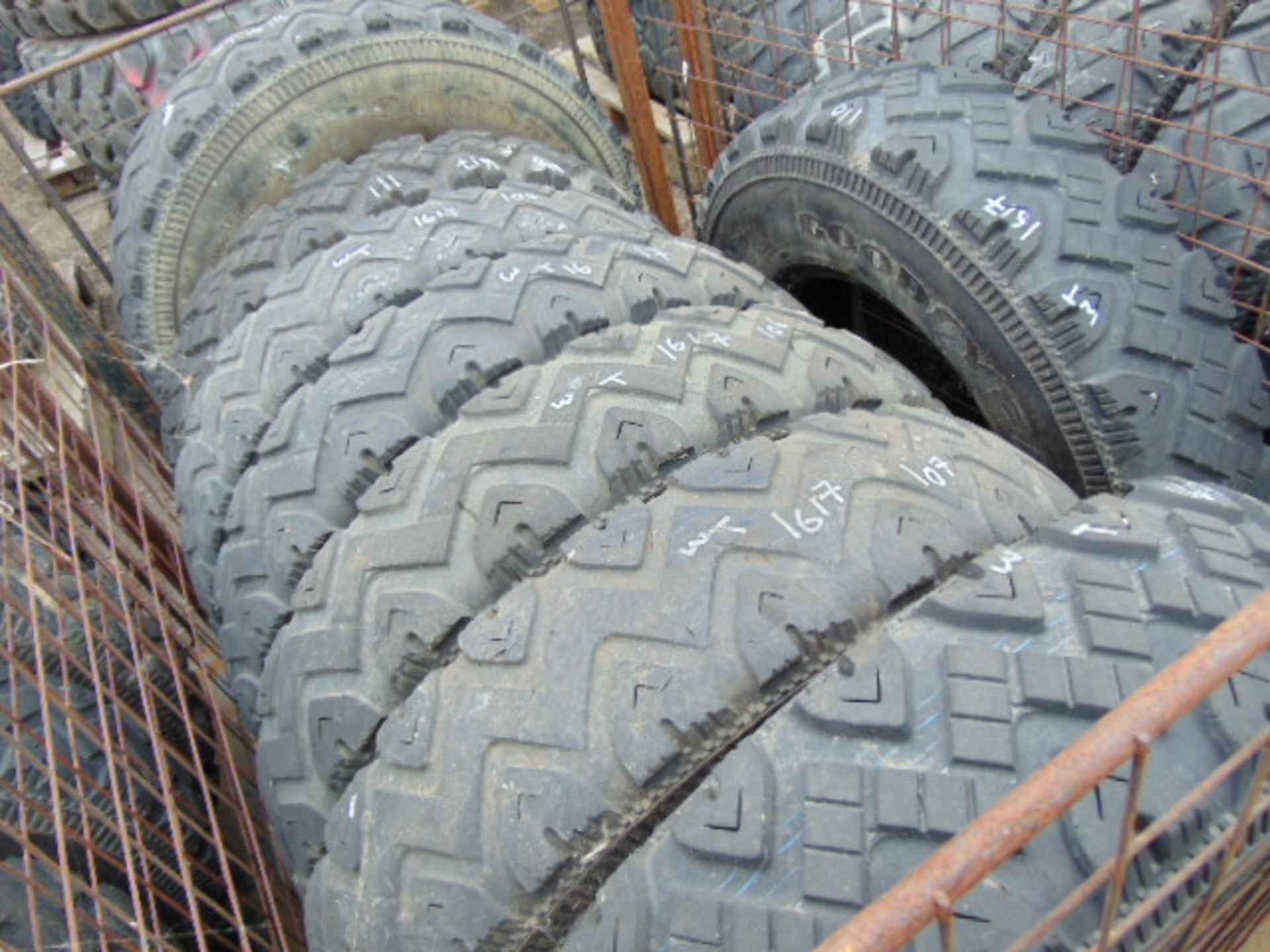 48 x Goodyear G90 7.50 R16 Tyres - Image 5 of 10