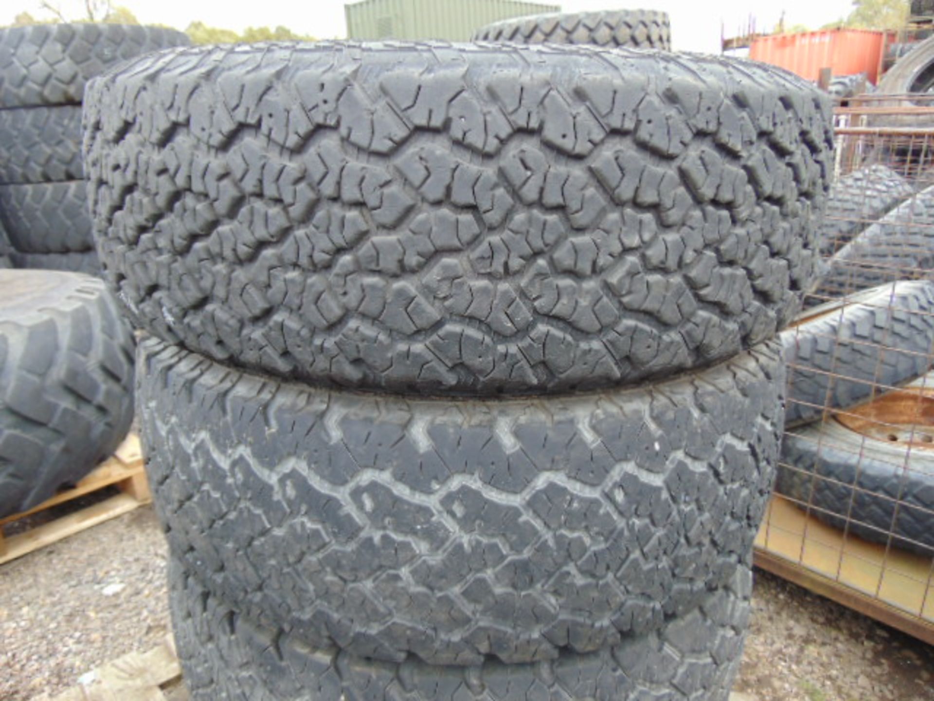 4 x General Grabber AT2 LT265/70 R17 Tyres - Image 2 of 6