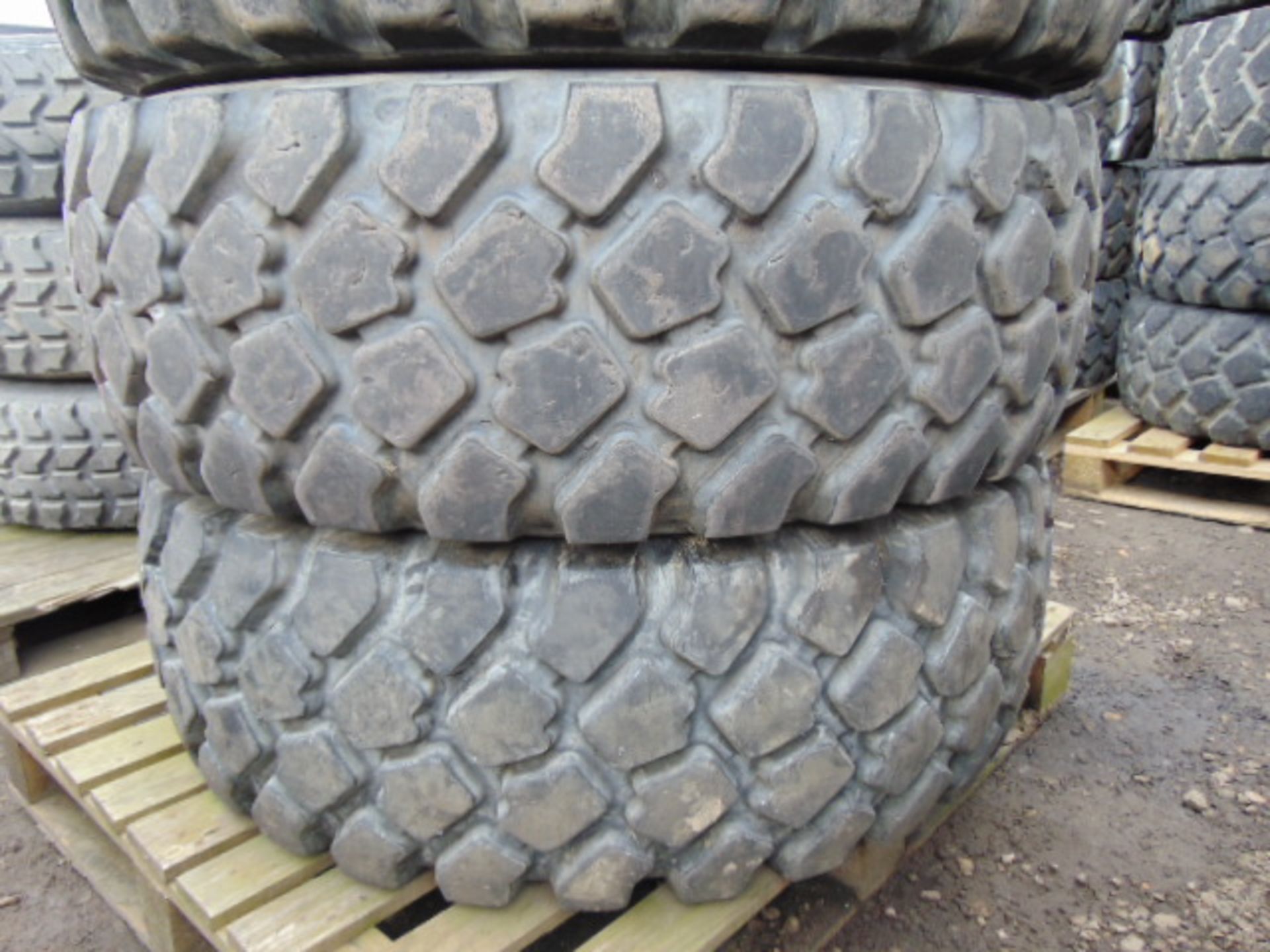 4 x Michelin XZL 395/85 R20 Tyres - Image 3 of 7