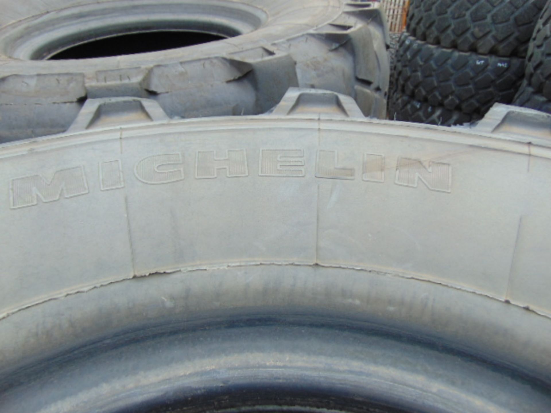 8 x Michelin XML 475/80 R20 Tyres - Image 6 of 7