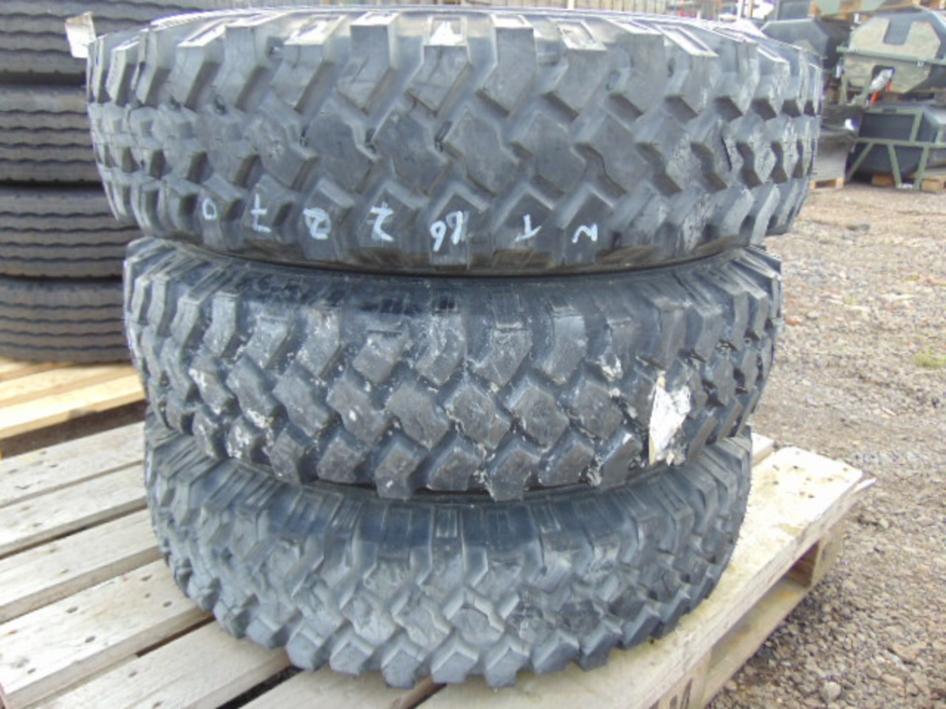 3 x Michelin 8.25 R16 XZL Tyres - Image 2 of 5