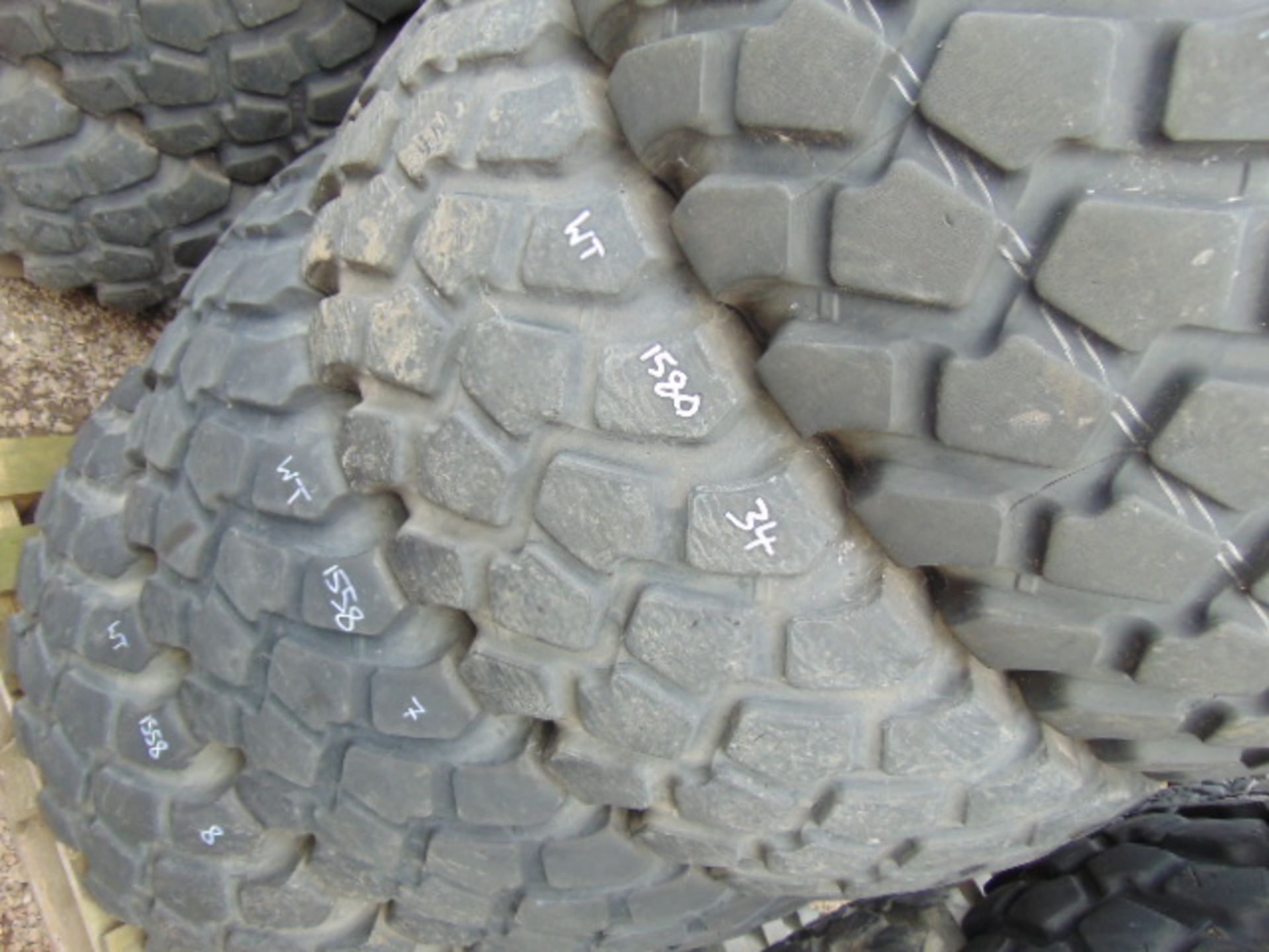 4 x Michelin 16.00 R20 XZL Tyres - Image 4 of 6