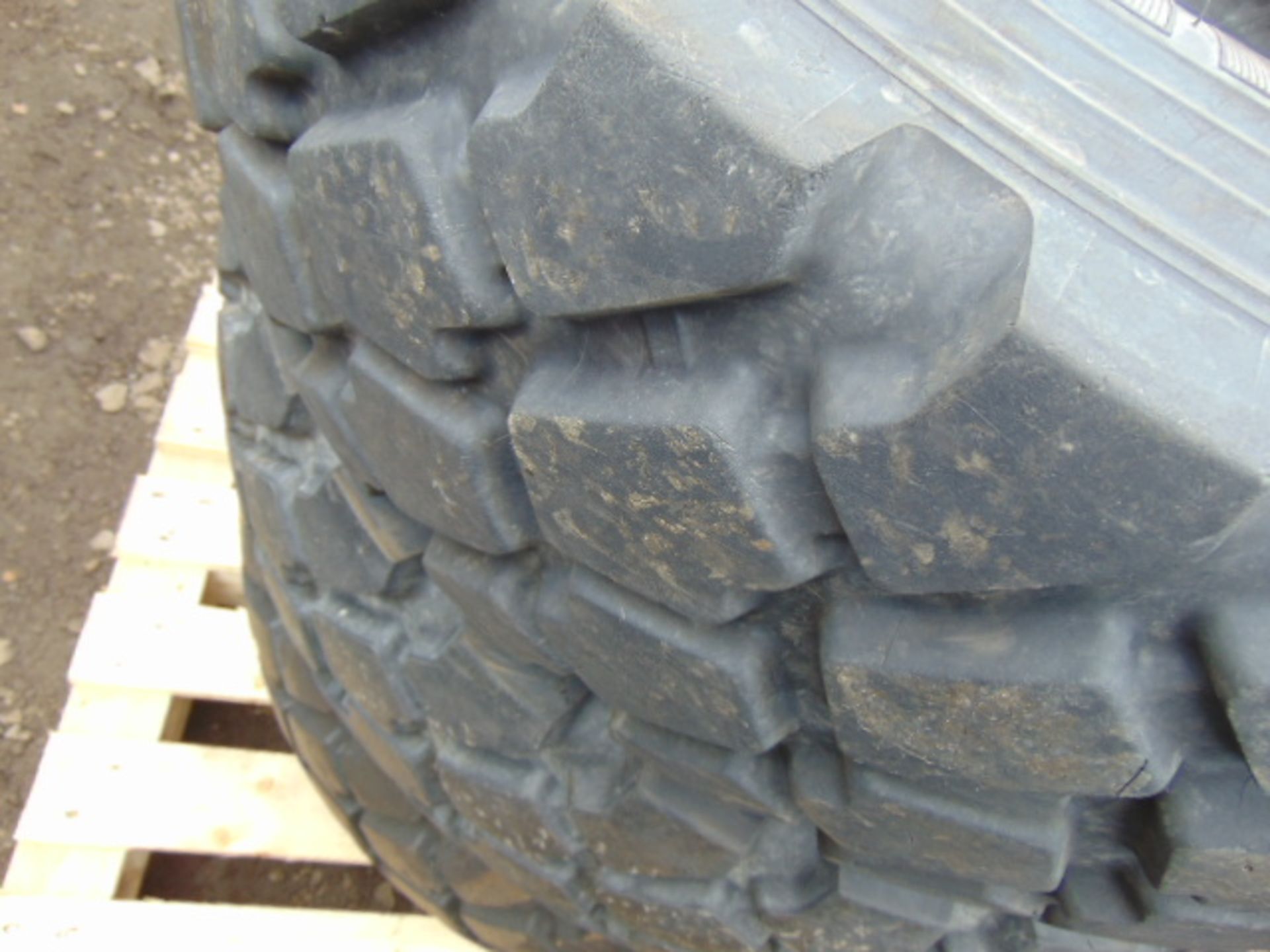 3 x Michelin XZL 335/80 R20 Tyres - Image 3 of 5
