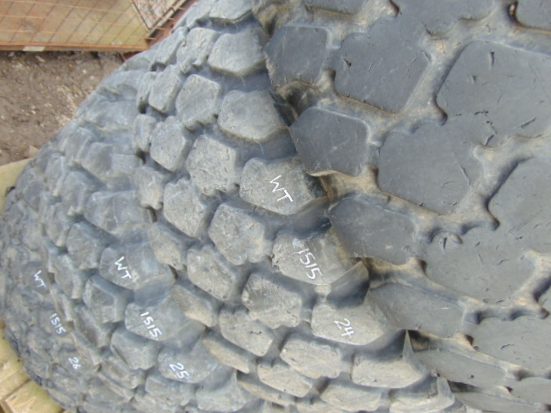 4 x Michelin XZL 395/85 R20 Tyres - Image 4 of 6