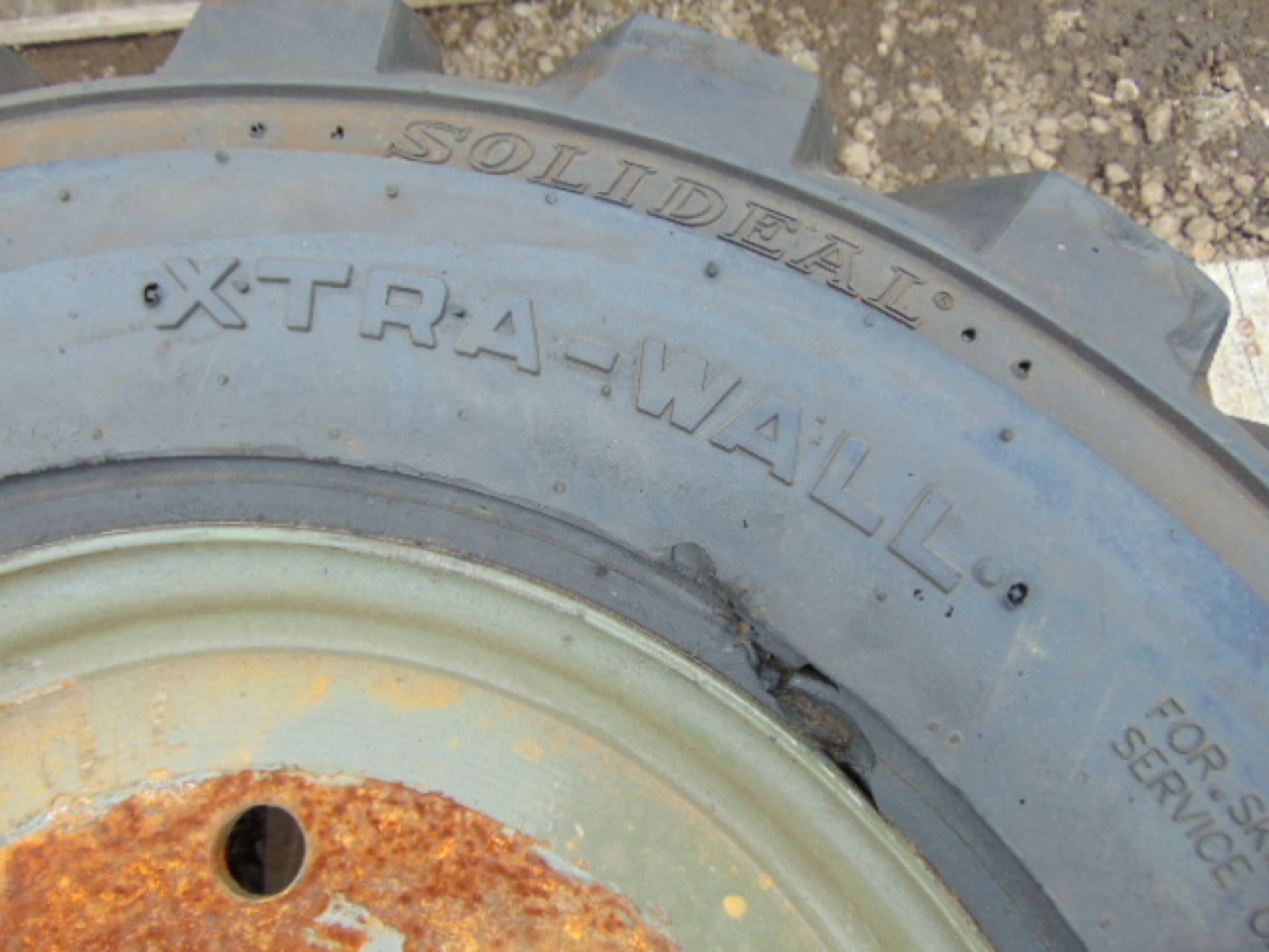 2 x Solideal Xtra-Wall 12-16.5 Tyres with 8 stud rims - Image 6 of 7