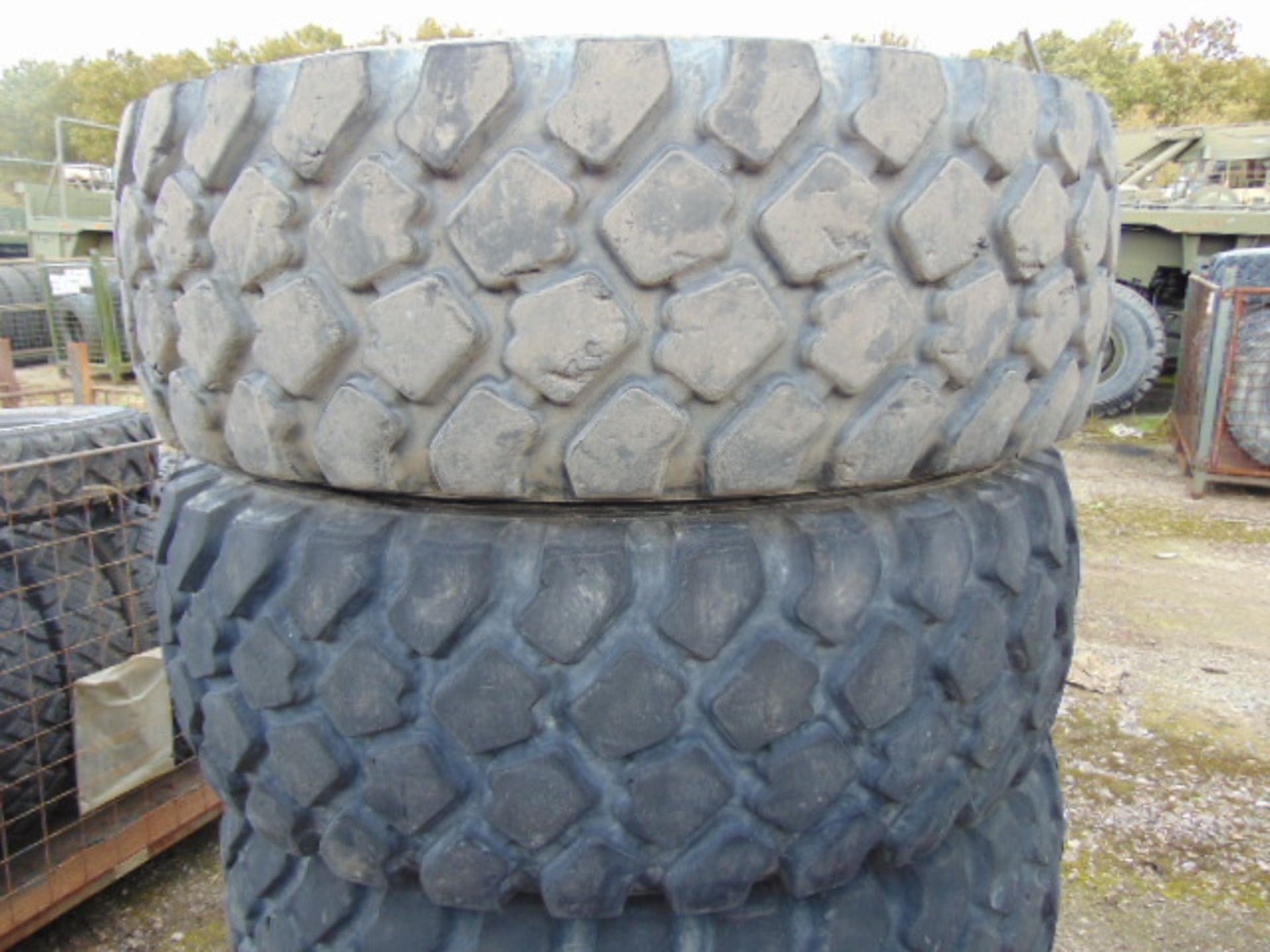 4 x Michelin XZL 395/85 R20 Tyres - Image 2 of 5