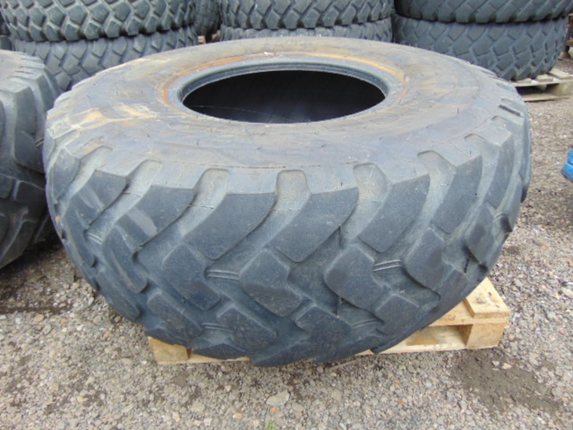 1 x Michelin 20.5 R25 XTLA Tyre