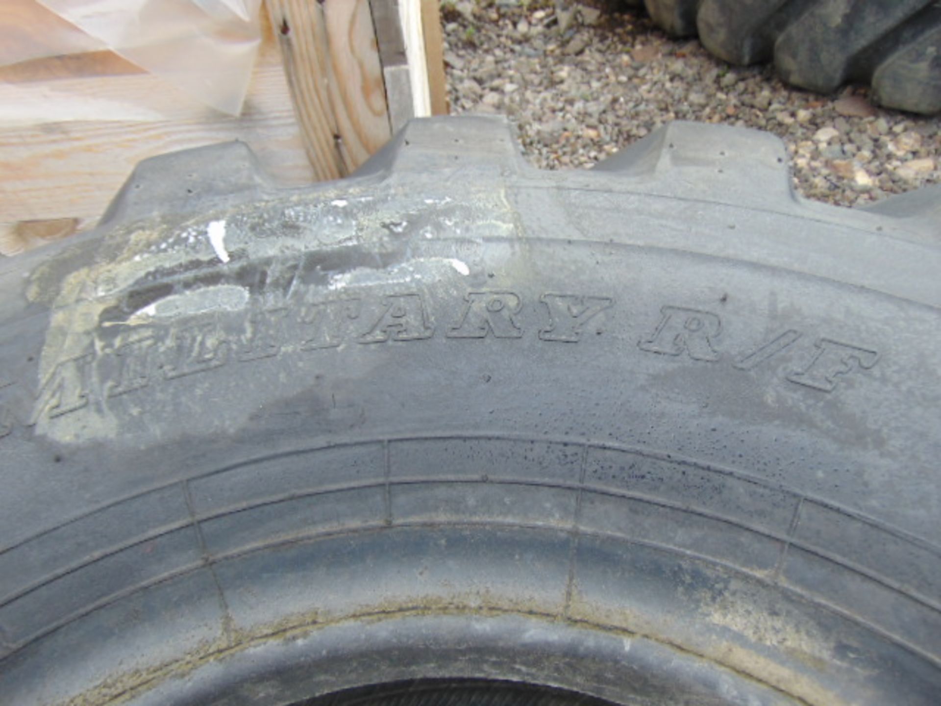 1 x Simex Military R/F 14.00-20 Tyre - Image 5 of 6