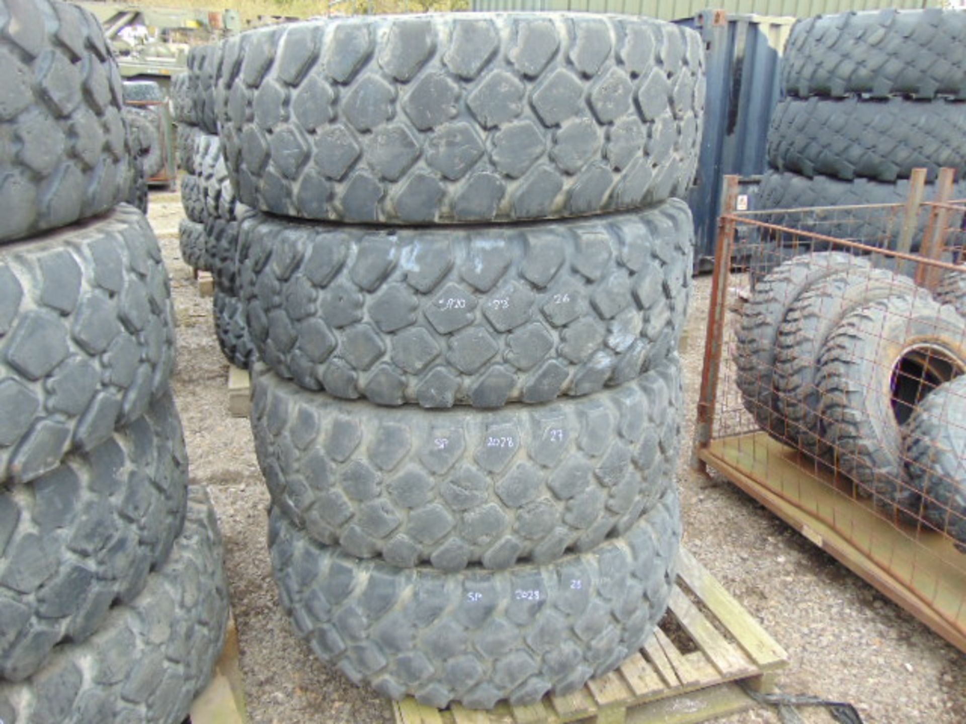 4 x Michelin XZL 395/85 R20 Tyres