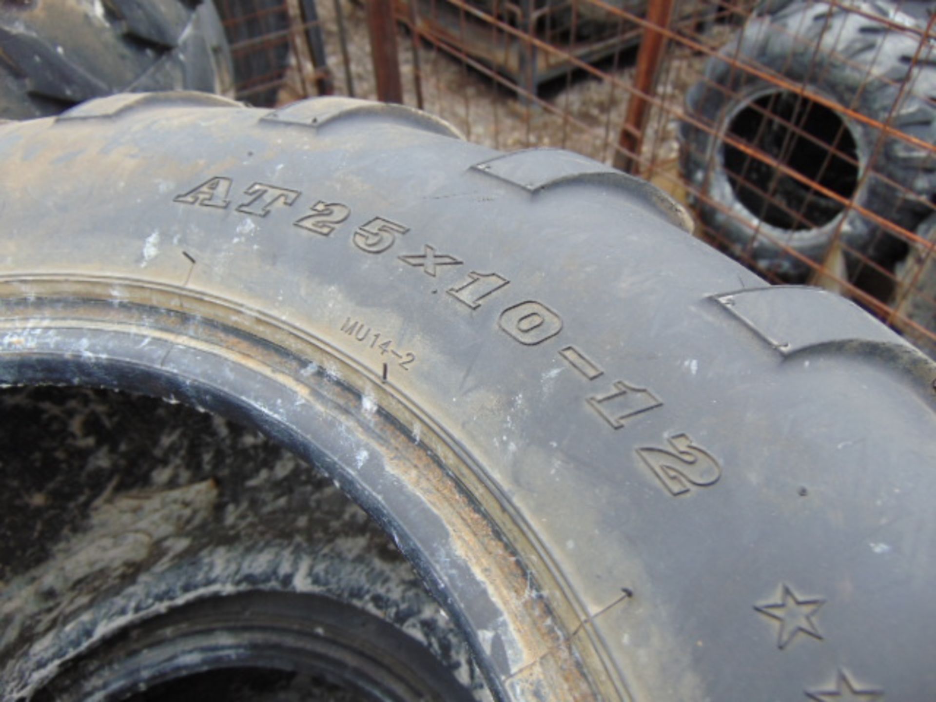 37 x Carlisle & Maxxis ATV Tyres - Image 7 of 9