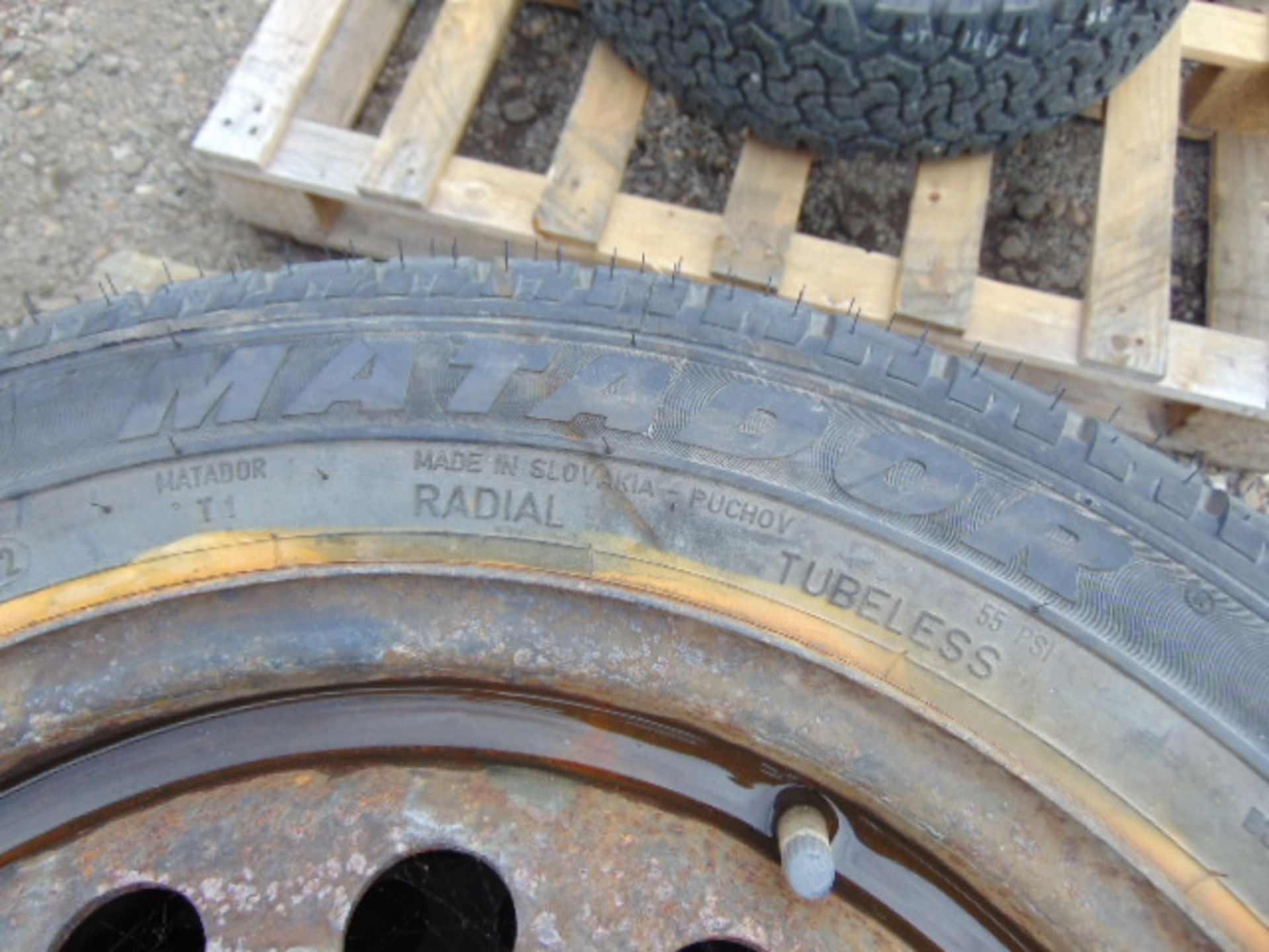 3 x Matador Maxilla Light Truck 195/60 R16 Tyres with 5 Stud Rims - Image 5 of 8