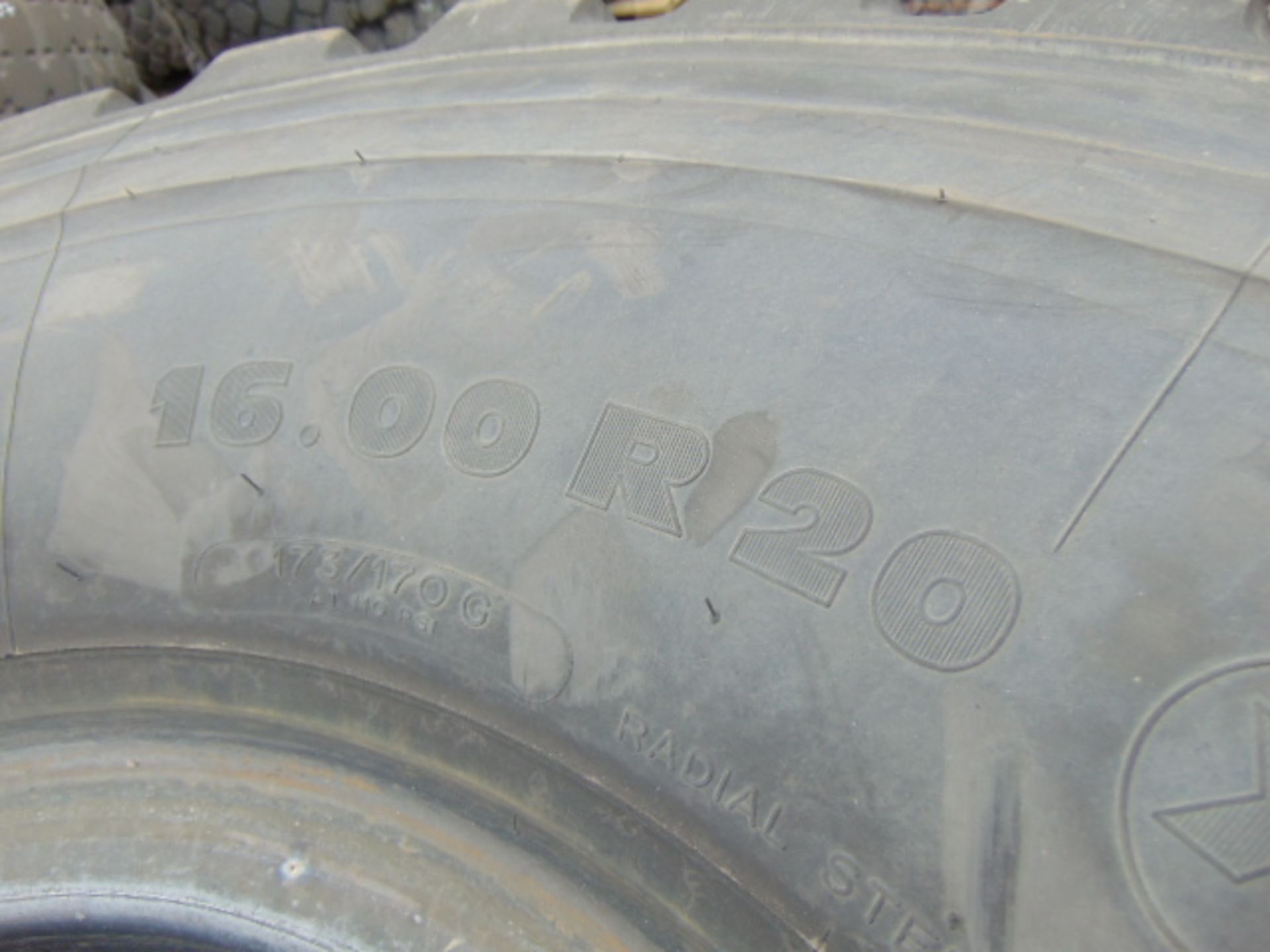 8 x Michelin 16.00 R20 XZL Tyres - Image 7 of 7