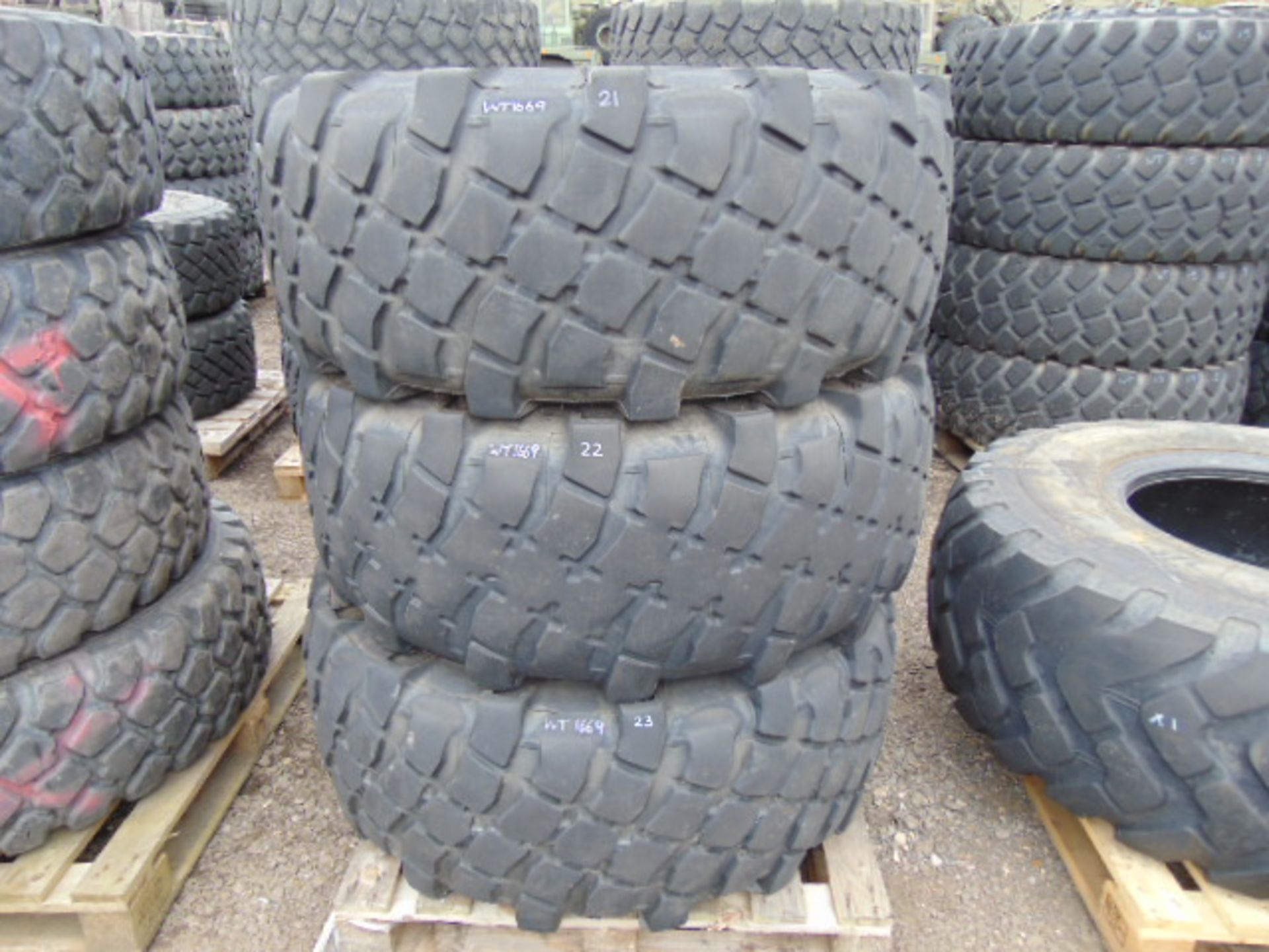 3 x Michelin XML 475/80 R20 Tyres