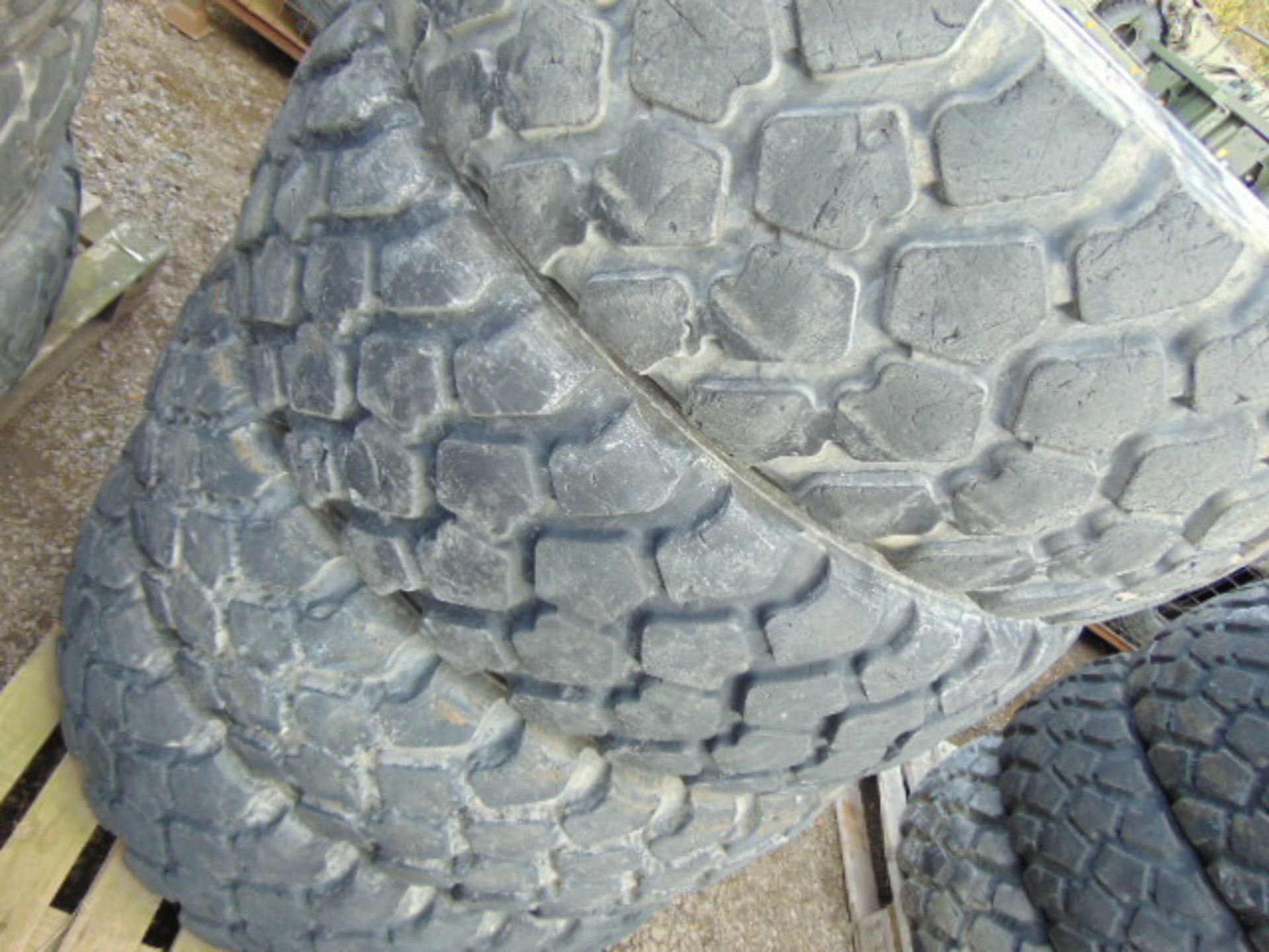 4 x Michelin 365/85 R20 XZL Tyres - Image 4 of 6