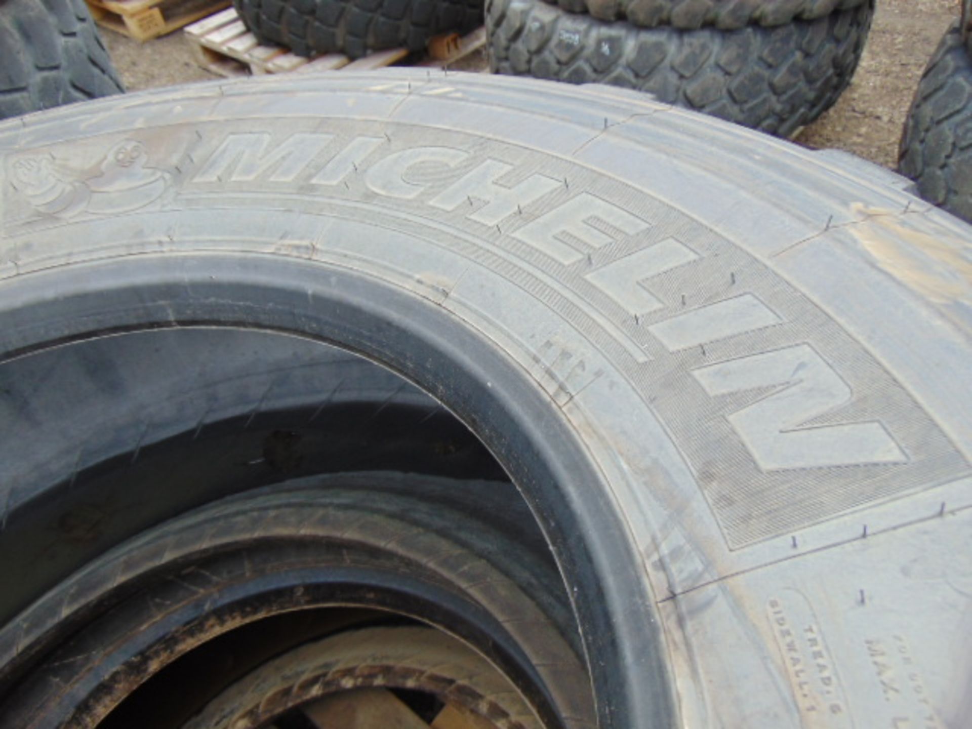 2 x Michelin XZL 445/65 R22.5 Tyres - Image 4 of 5