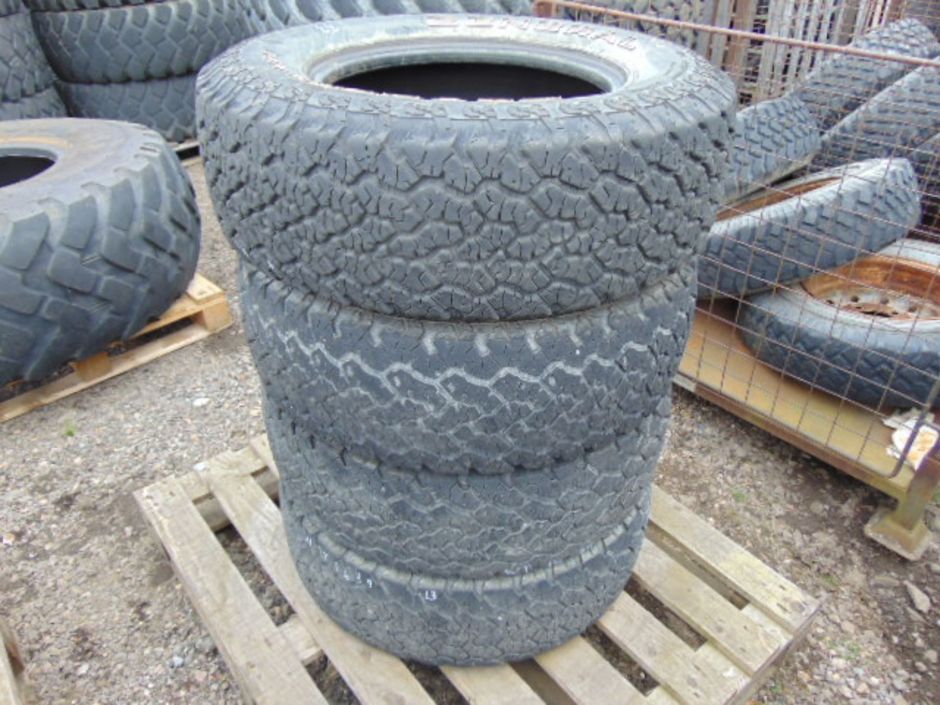 4 x General Grabber AT2 LT265/70 R17 Tyres