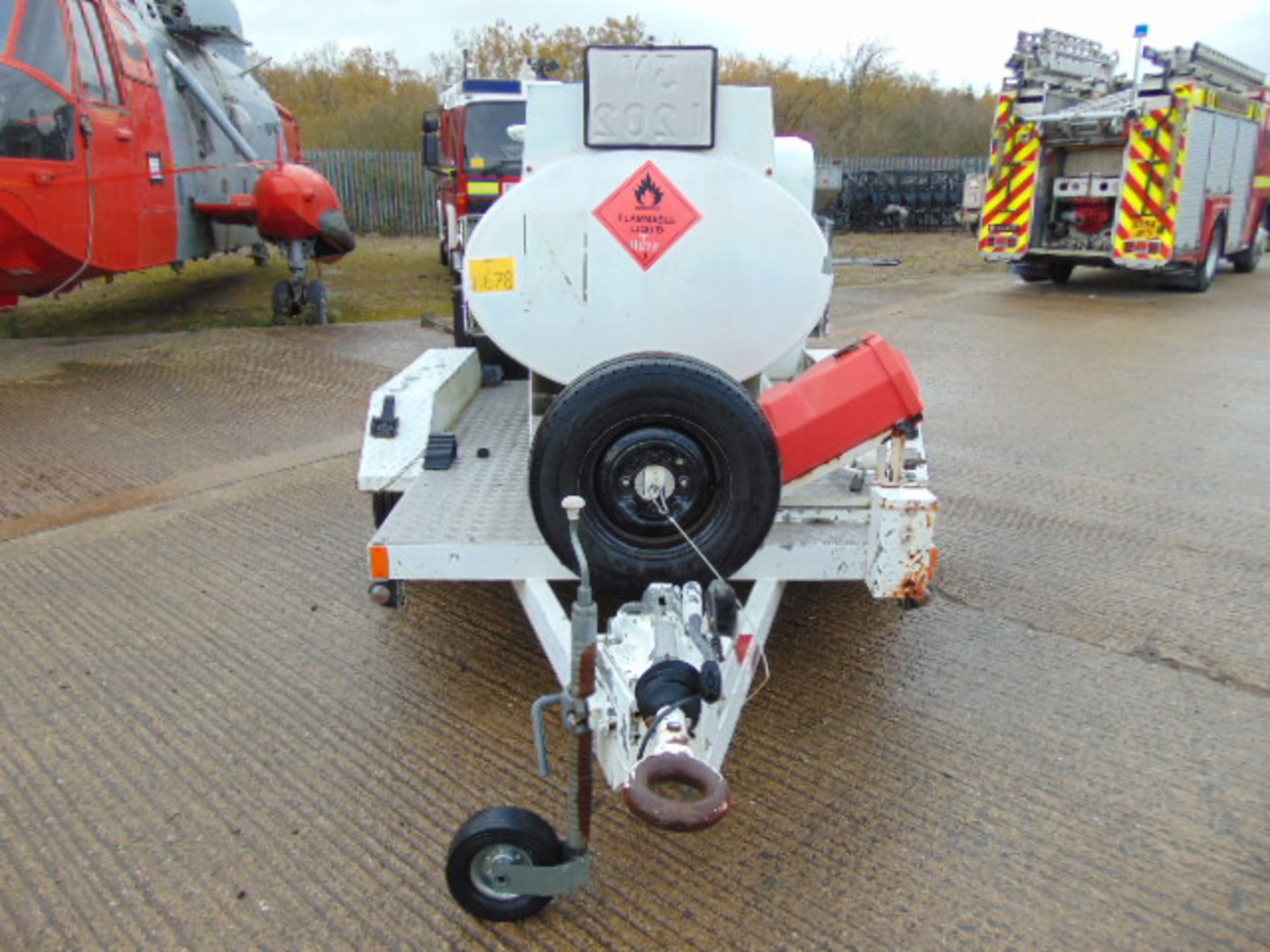 Fluid Transfer LTD 950Ltr Aviation/Fuel Bowser Trailer - Image 2 of 19