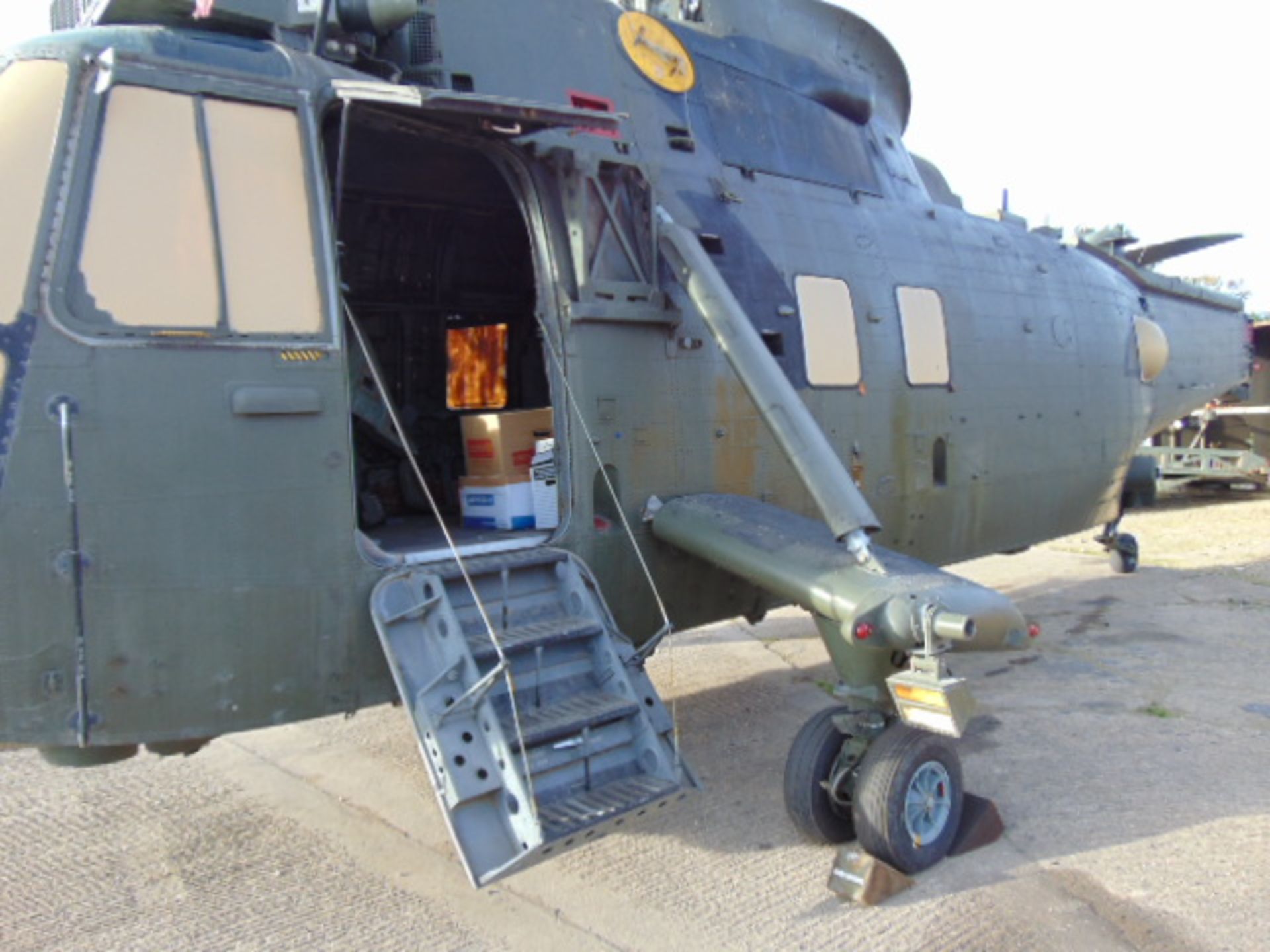 Westland Sea King HC.4 (TAIL NUMBER ZF120) Airframe complete with the improved Carson rotor blades - Image 15 of 34