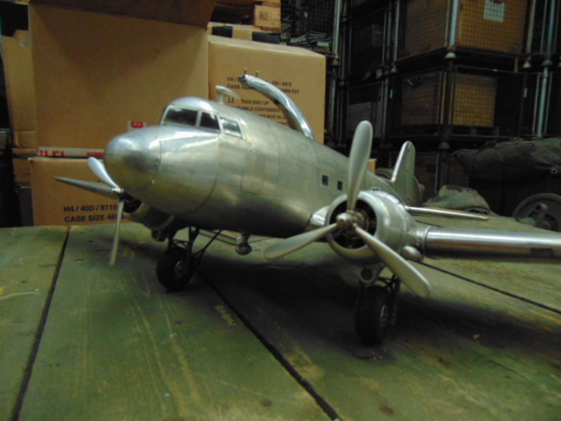 Douglas Dakota DC-3 Aluminium Scale Model - Image 2 of 7