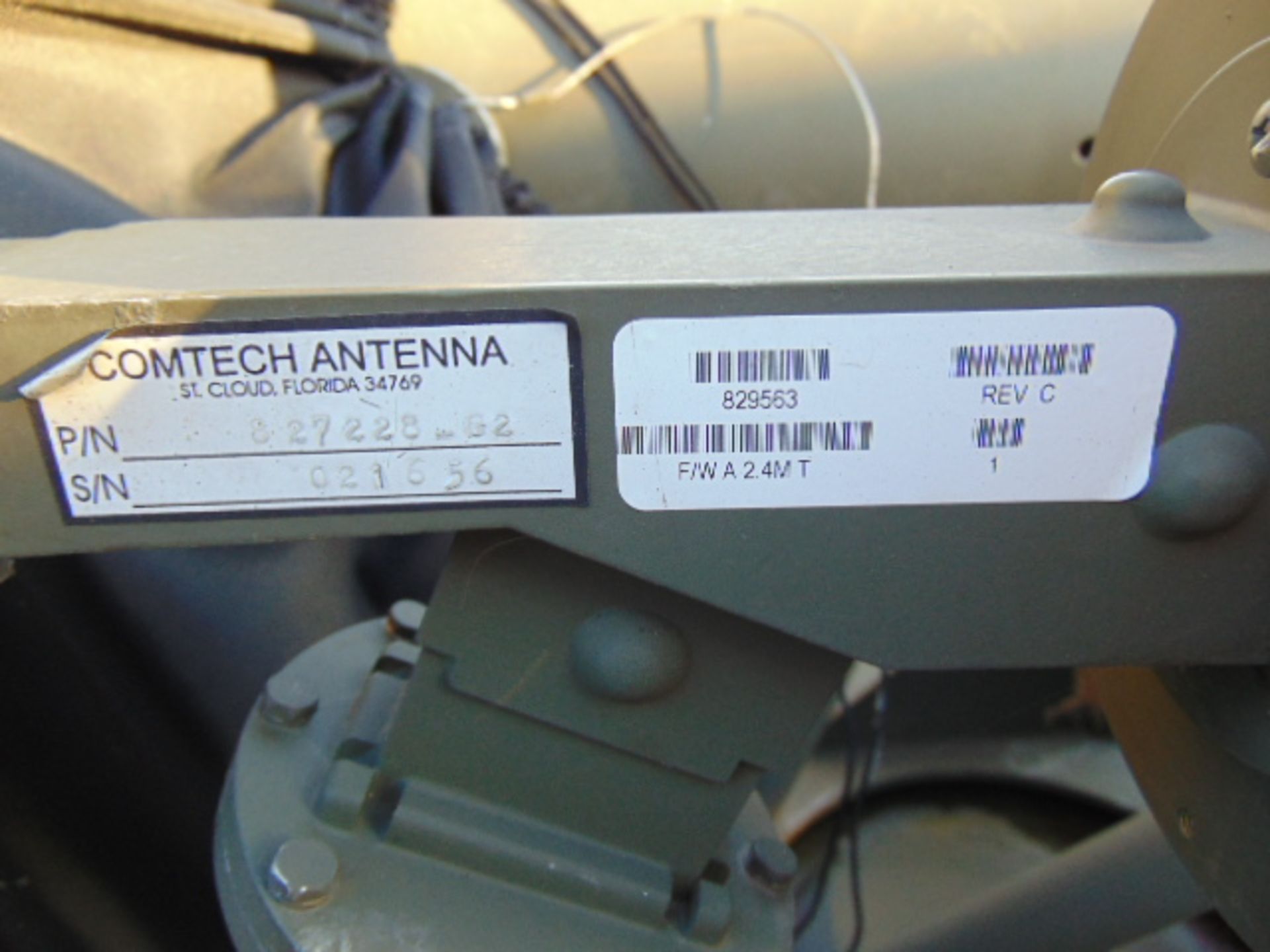 2 x Comtech 2.4m Tactical Troposcatter Antenna Assys - Image 6 of 7