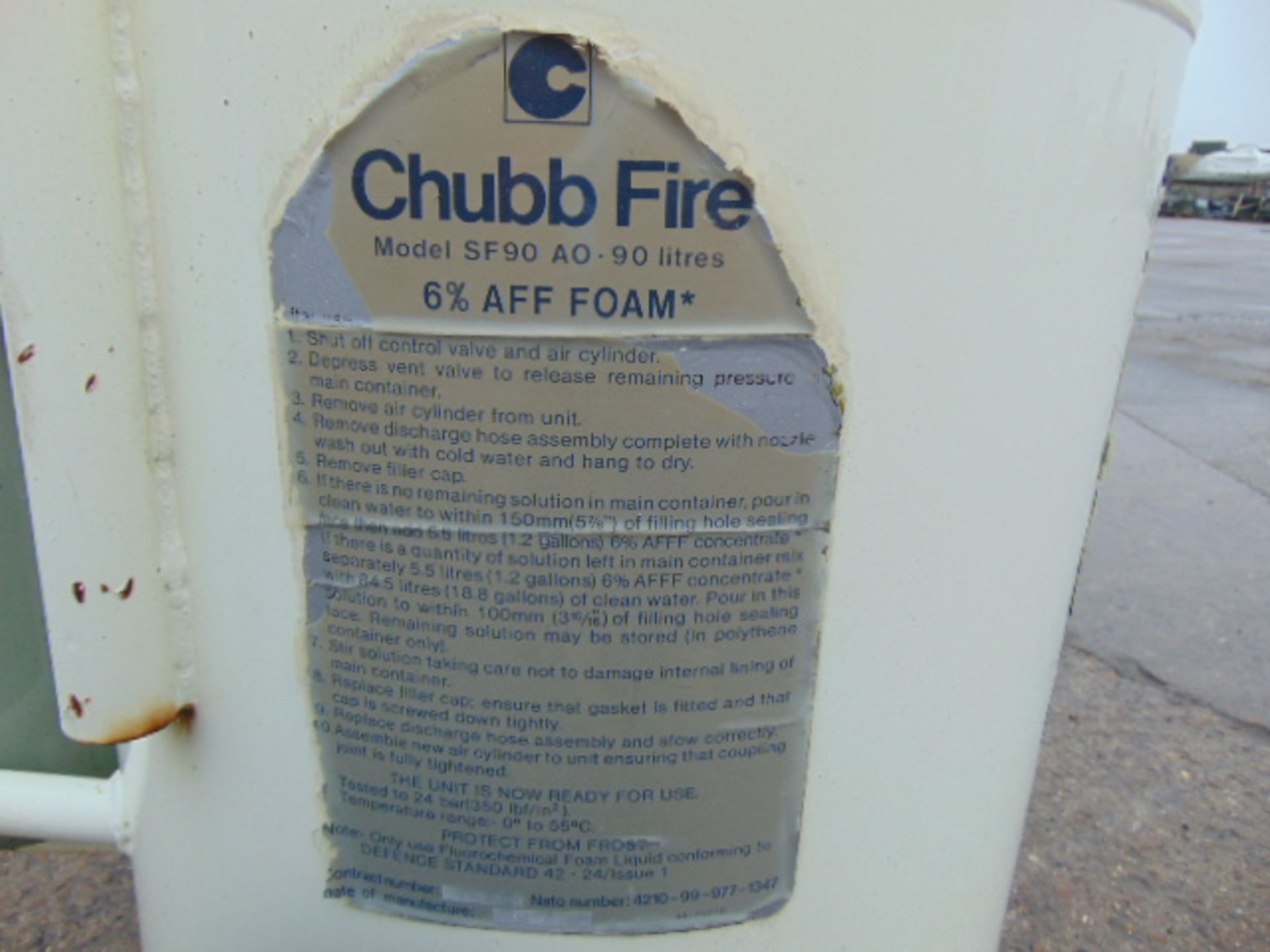 Chubb SF90 Wheeled Fire Foam Extinguisher - Image 8 of 8
