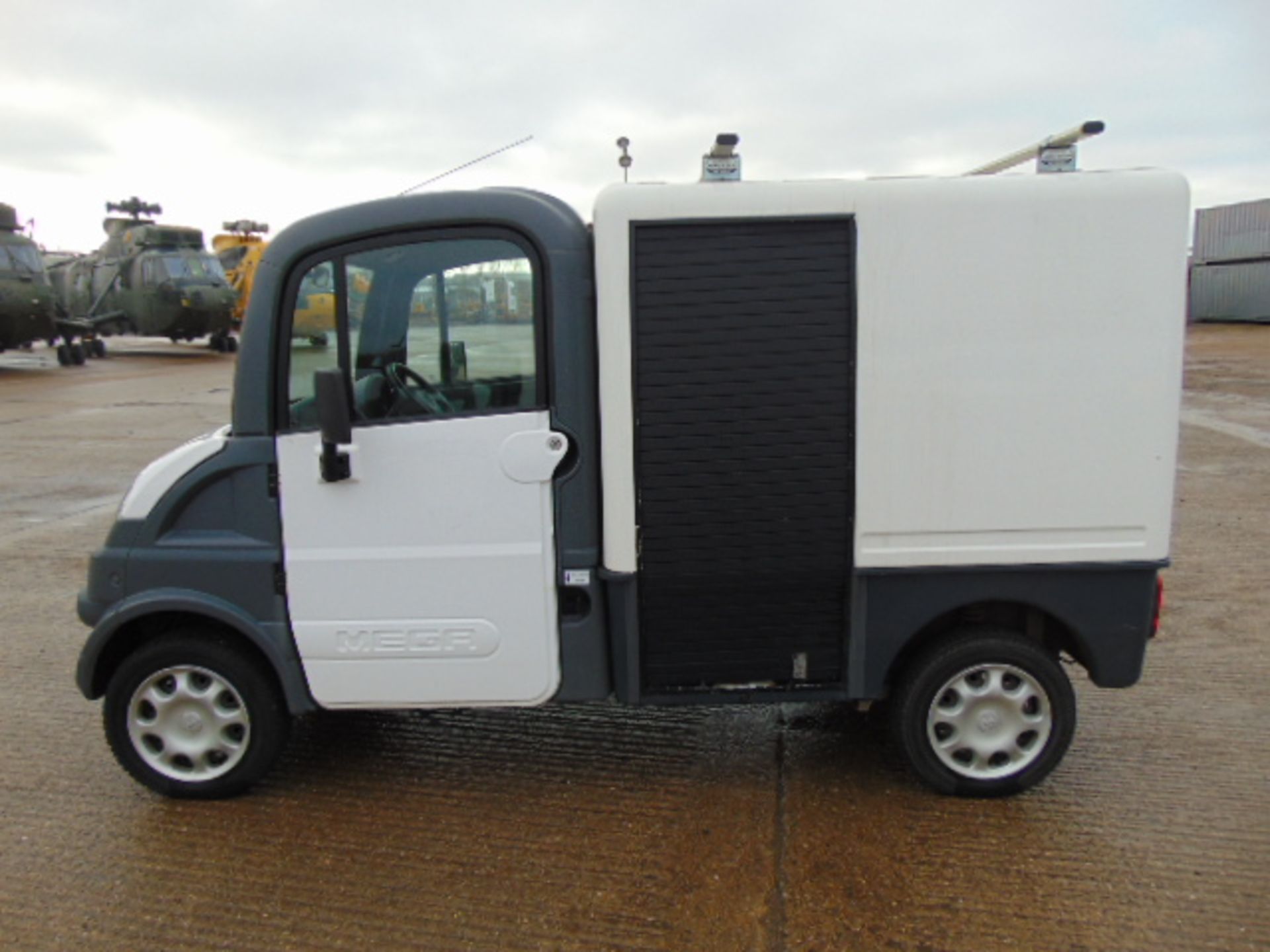 2012 Aixam Mega Electric City Van - Image 4 of 15