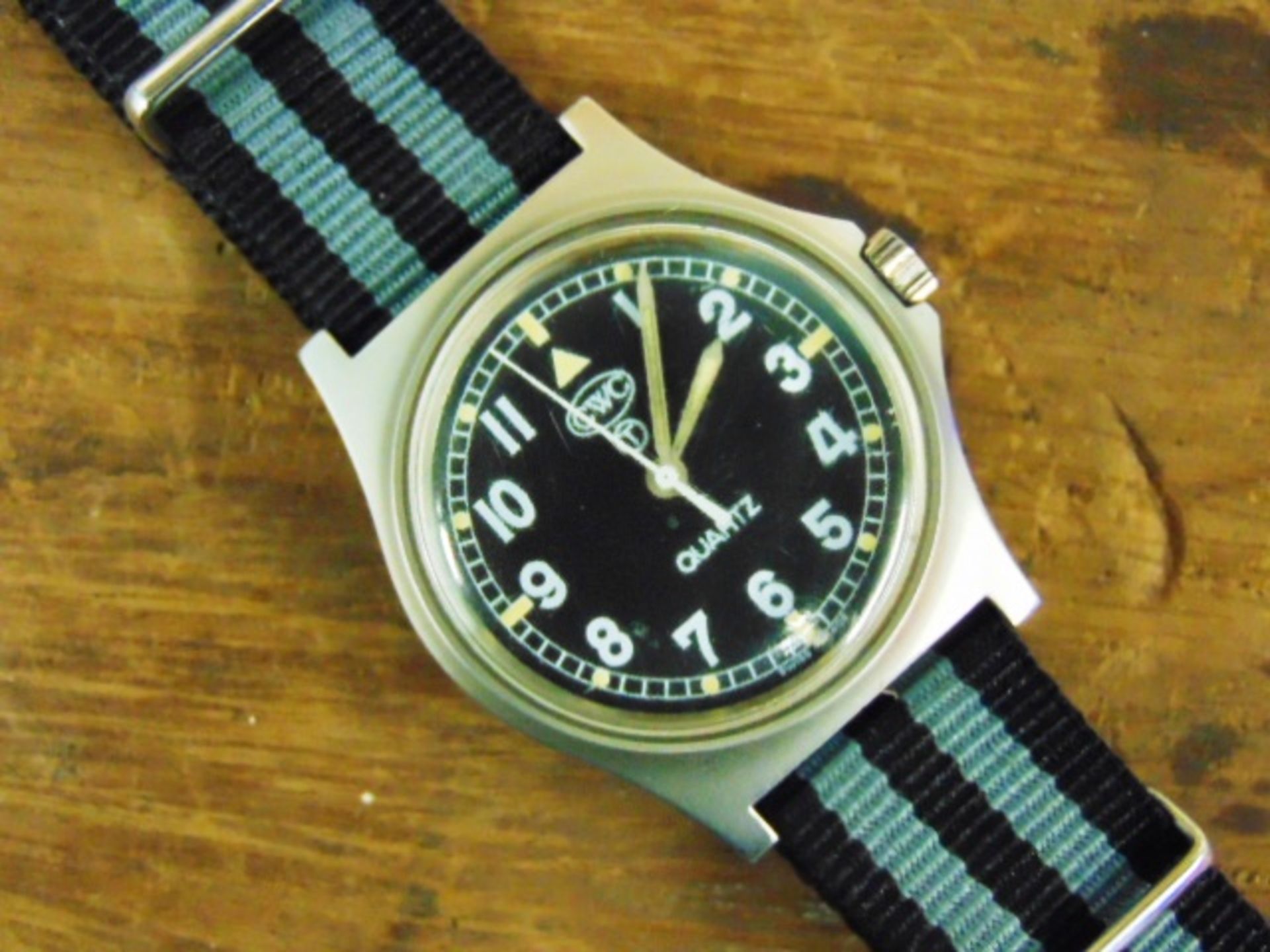 Very Rare Genuine British Army, Waterproof CWC quartz wrist watch - Image 2 of 5