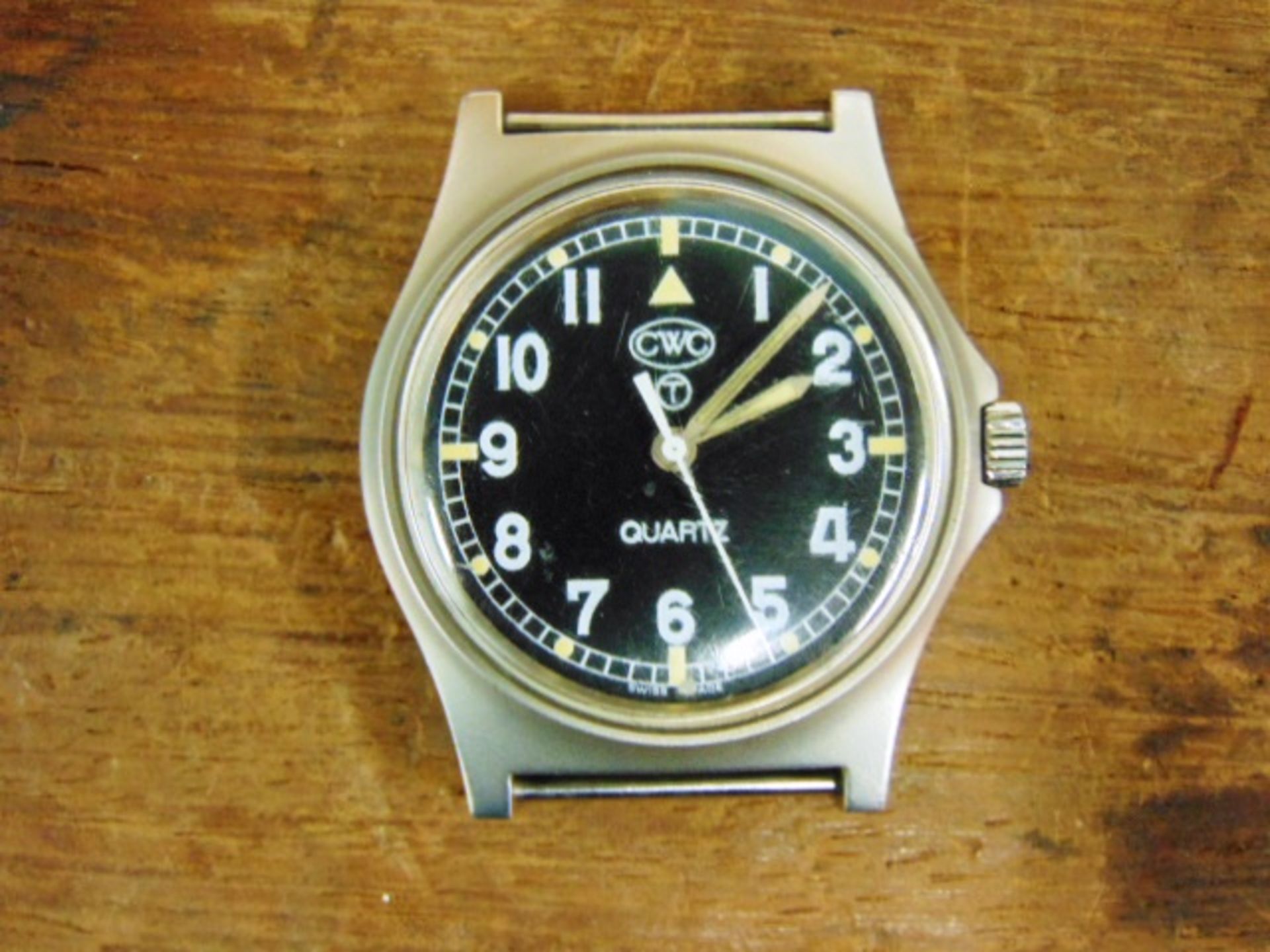 Very Rare Genuine British Army, Waterproof CWC quartz wrist watch - Image 4 of 5