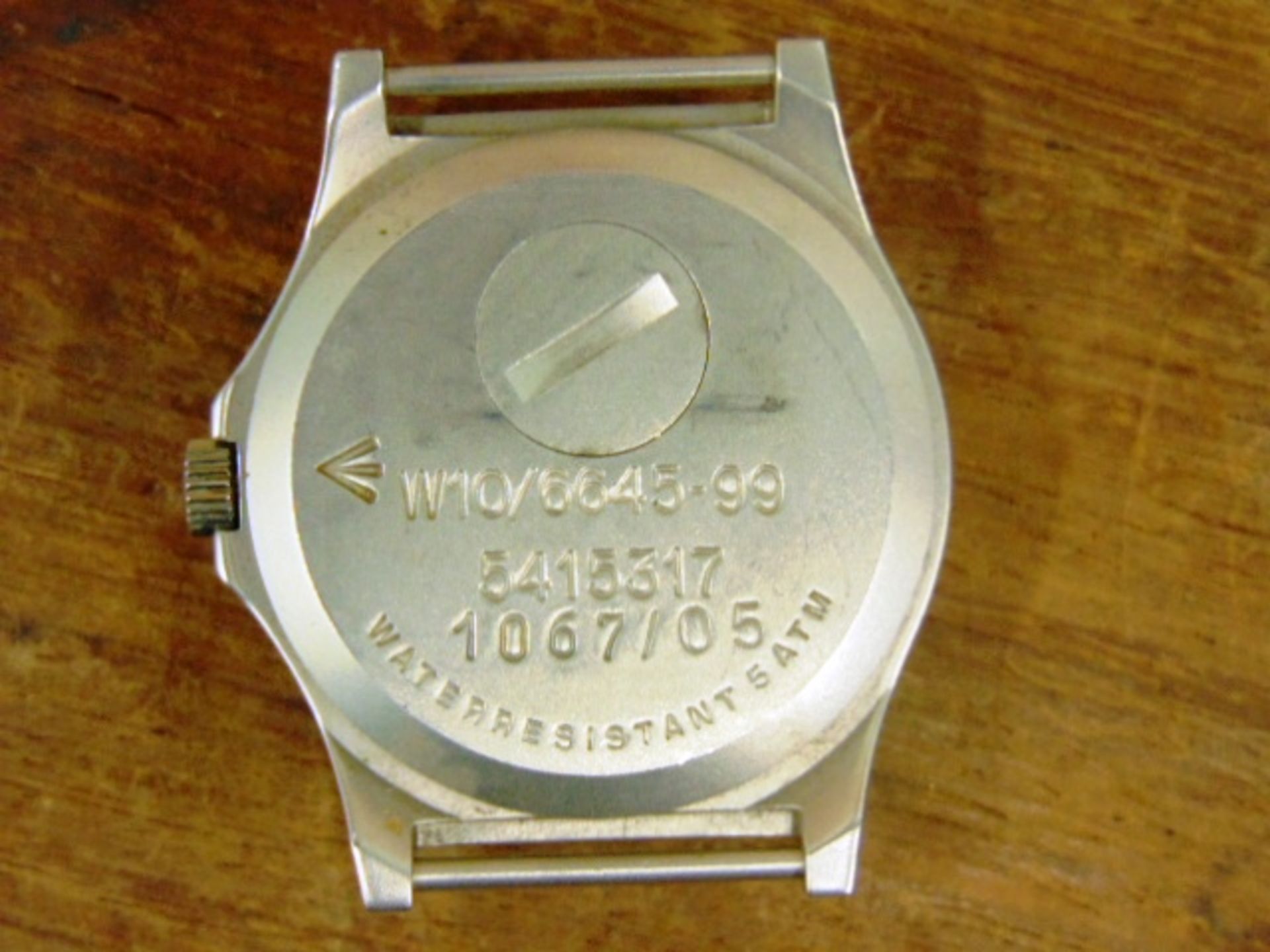 Very Rare Genuine British Army, Waterproof CWC quartz wrist watch - Image 6 of 6