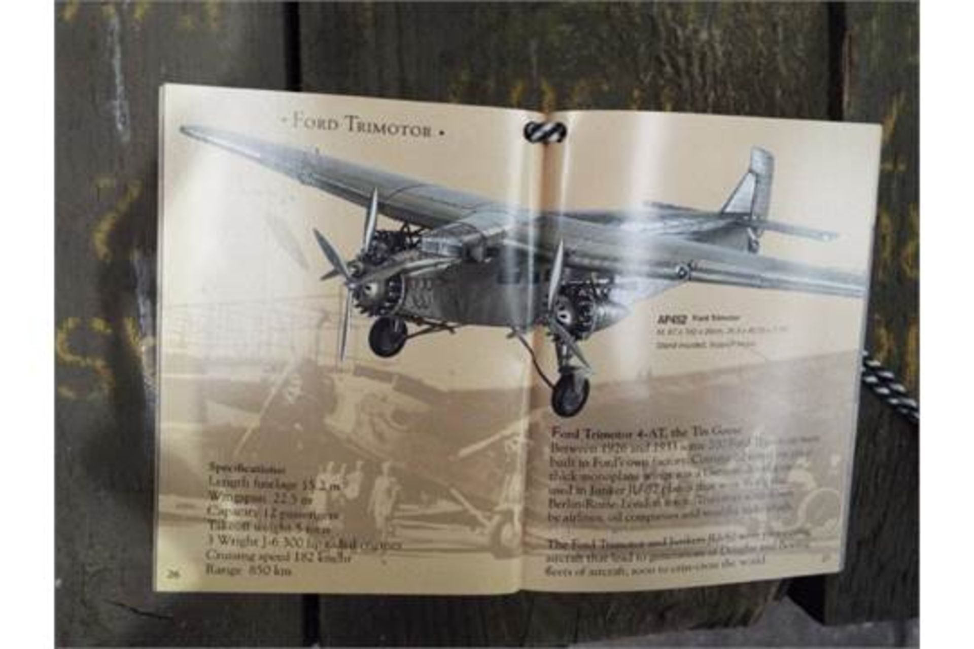 Ford Trimotor 4-AT "The Tin Goose" Aluminium Scale Model - Image 9 of 9