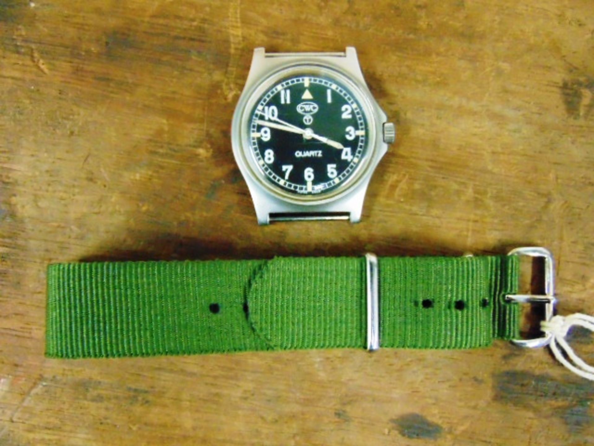 Genuine British Army, CWC quartz wrist watch - Image 4 of 5