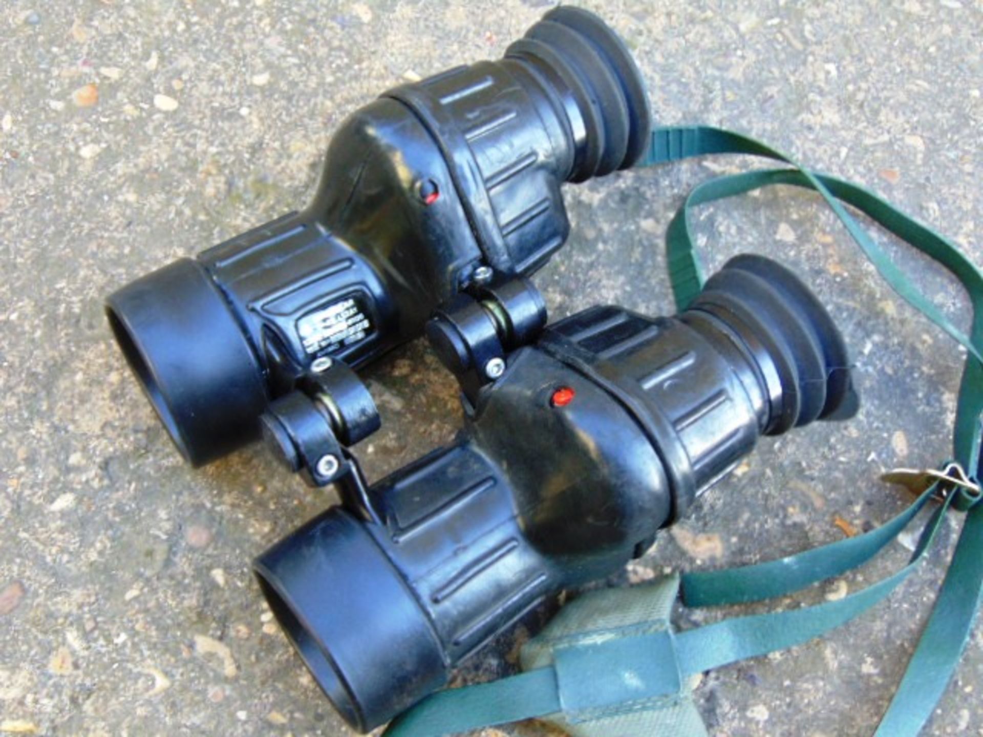 L12A1 Avimo Self Focusing Prism Binoculars - Image 2 of 6