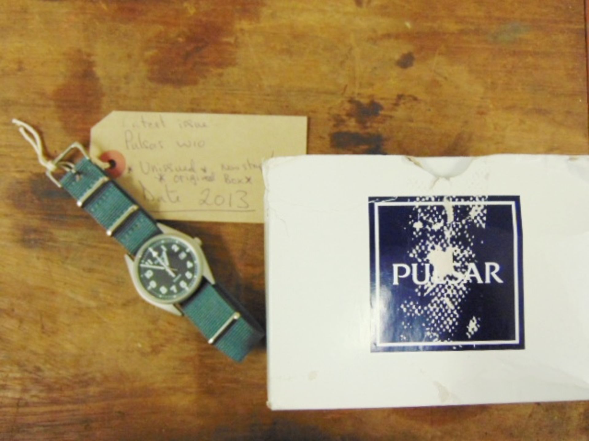 Unissued Pulsar G10 wrist watch complete with original box