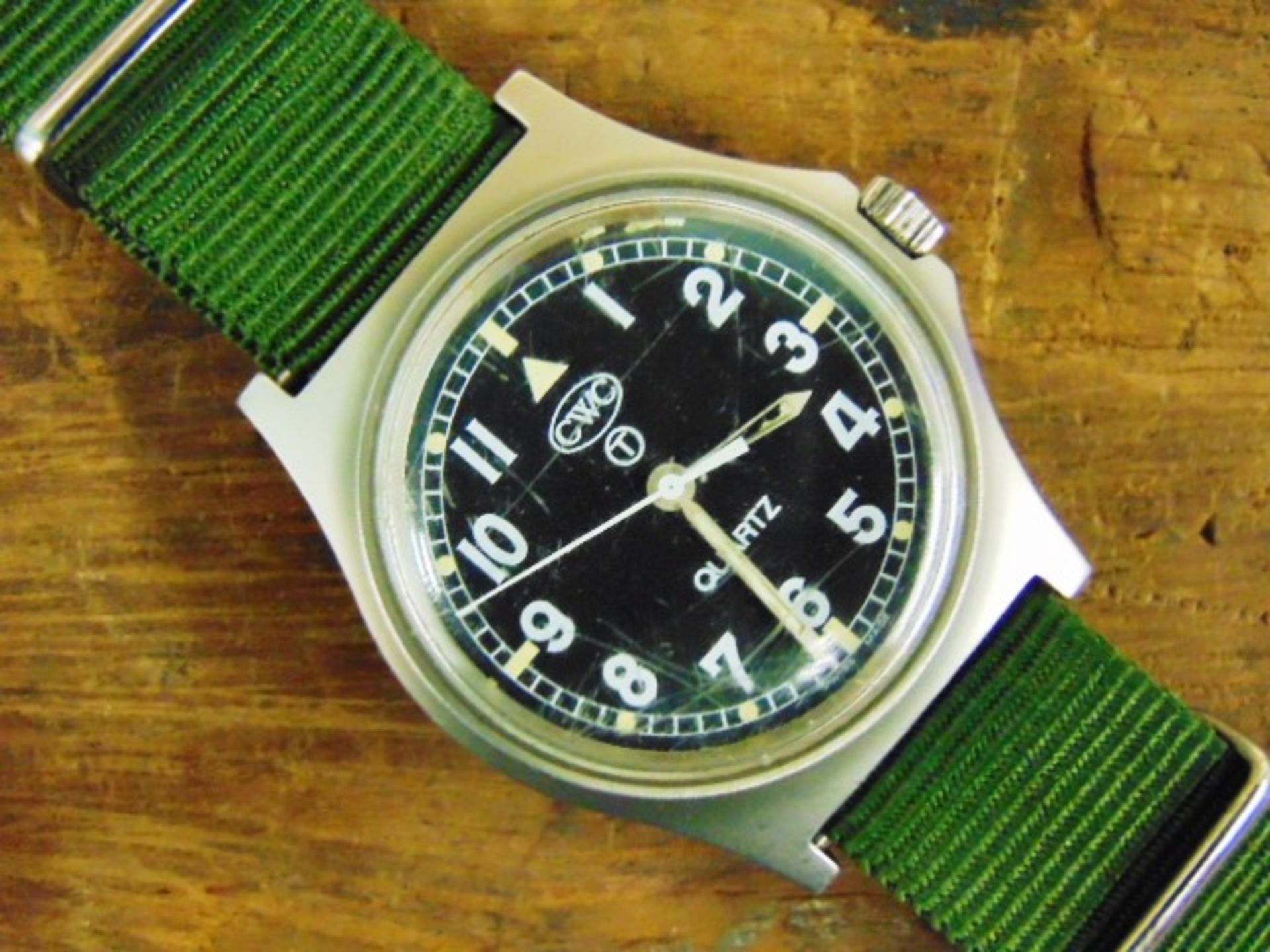 Very Rare Genuine British Army, Waterproof CWC quartz wrist watch