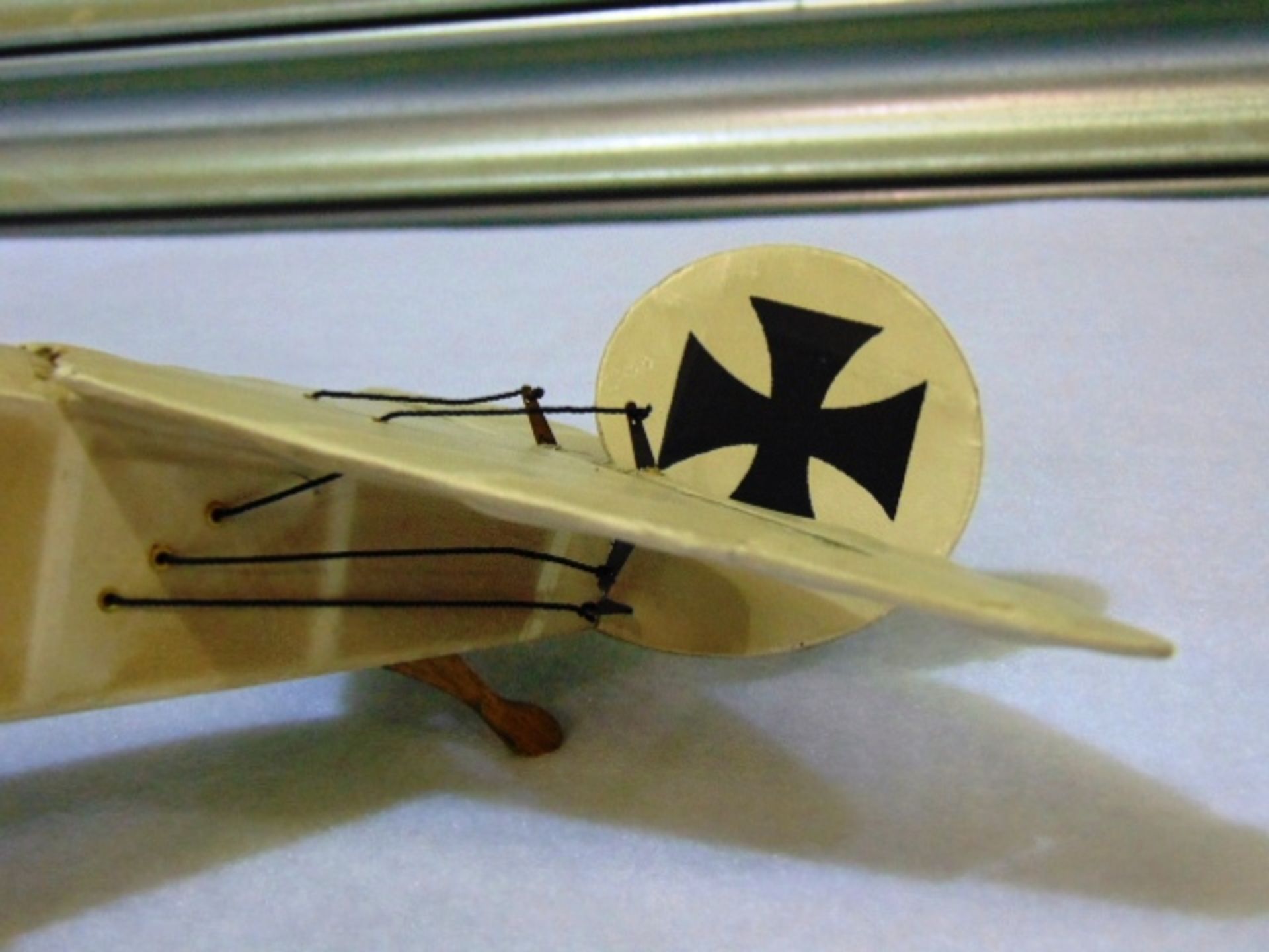 Legendary Red Baron's Fokker Triplane Detailed Model - Image 7 of 8