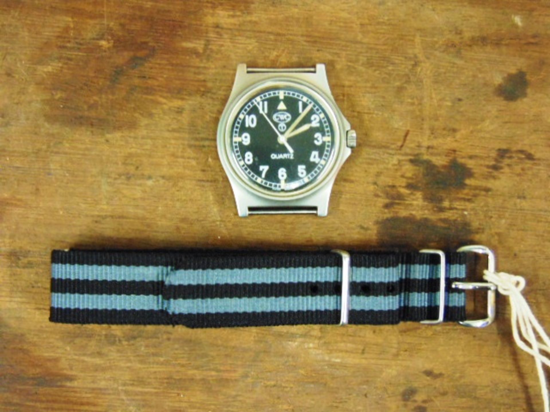 Very Rare Genuine British Army, Waterproof CWC quartz wrist watch - Image 3 of 5