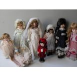 An assortment of eight dolls (8)