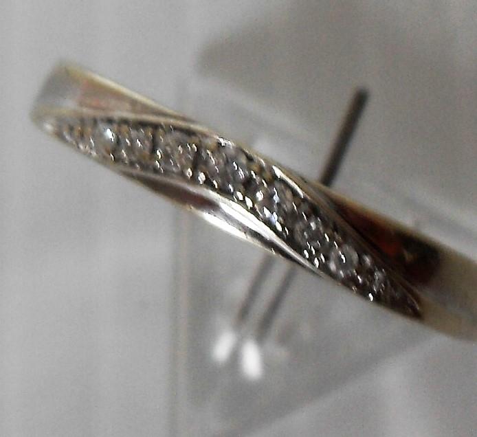 A 10ct white gold ring with 1 point diamond, size U, 2.6g and a 9ct white gold ring with graduated - Image 3 of 4