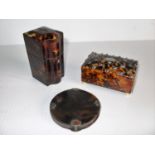 Victorian tortoise shell etui with hinged cover, fitted interior and pique work 7.5 cm high, a