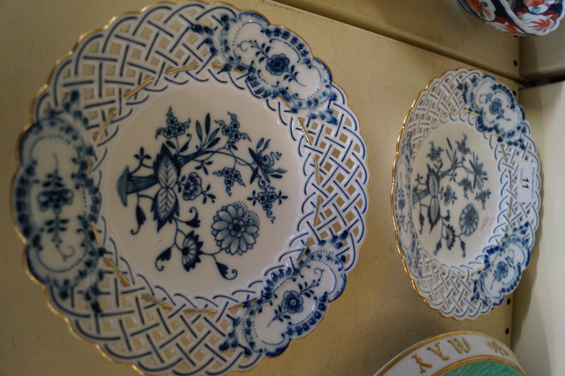 A pair of late 19th/early 20th Century Meissen blue and white cabinet plates.