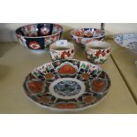 A mixed lot of assorted Imari to include bowl, plate etc.