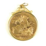 A Queen Victoria gold sovereign London mint dated 1899 Set in a loose 9ct gold mount.