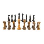 A good quality boxwood and ebony chess set Height of king 13cm CONDITION REPORT: