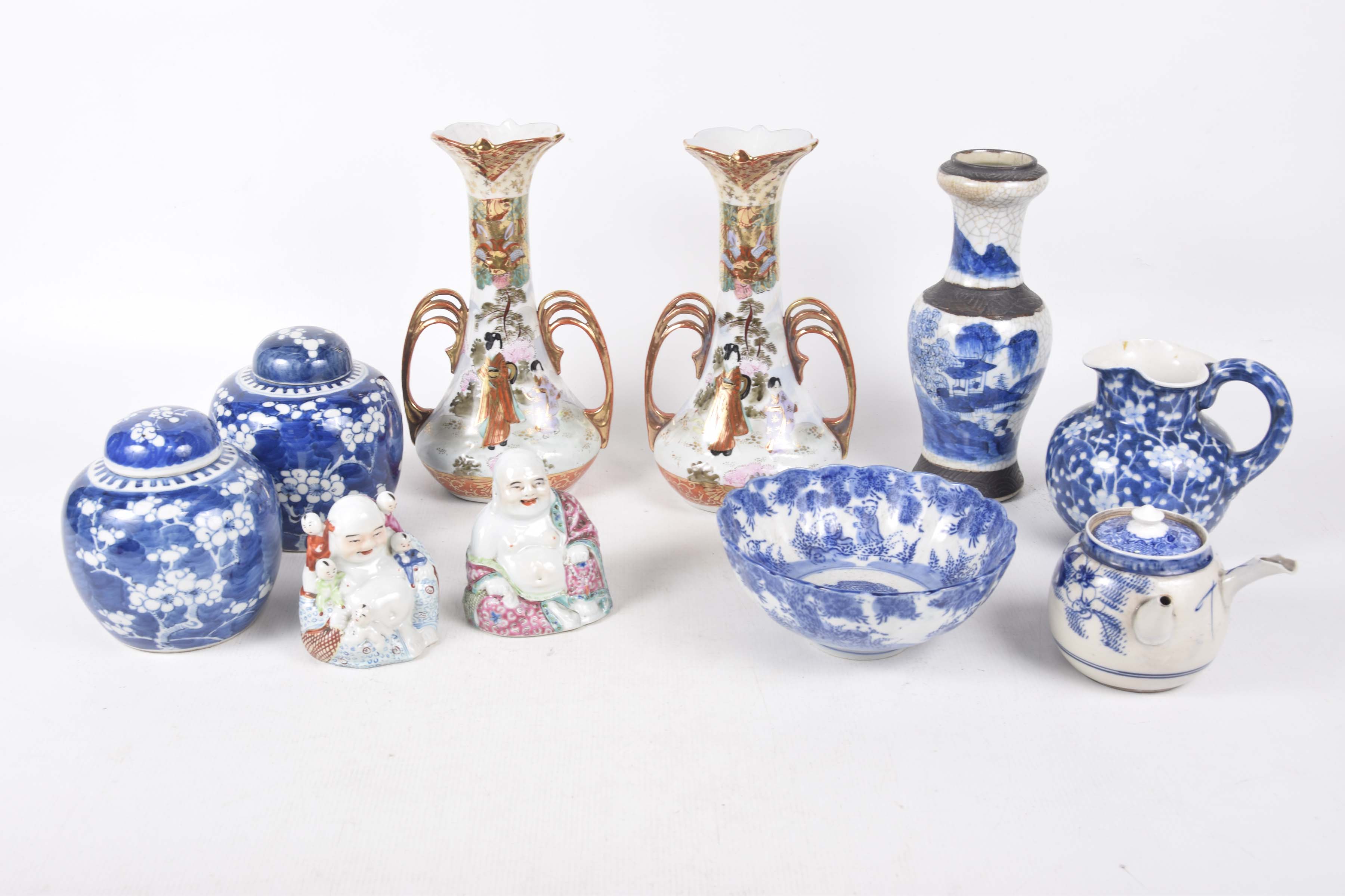 Collection of ceramics,