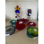 A mixed lot of various art glassware comprising a modern Murano glass clown,