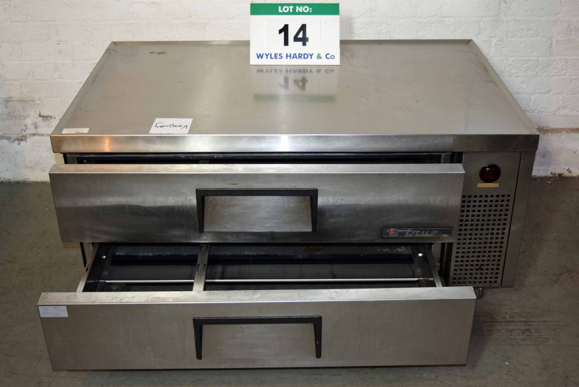 A TRUE 1.3M Stainless Steel Single Phase Chef Station Hot Cupboard (As Photographed)